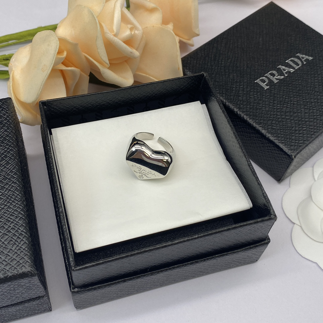 Prada ring-4