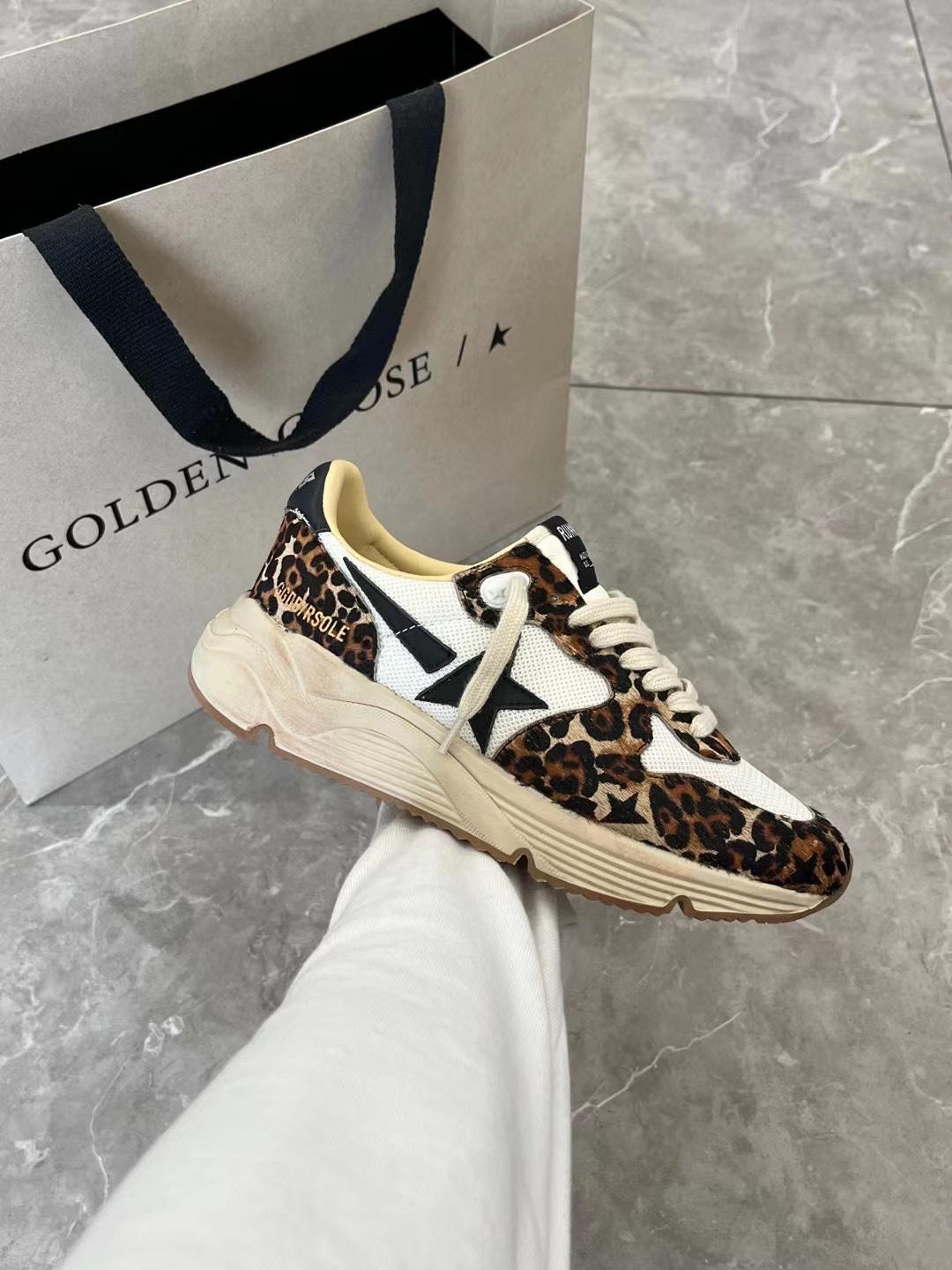Golden Goose Sneakers-98