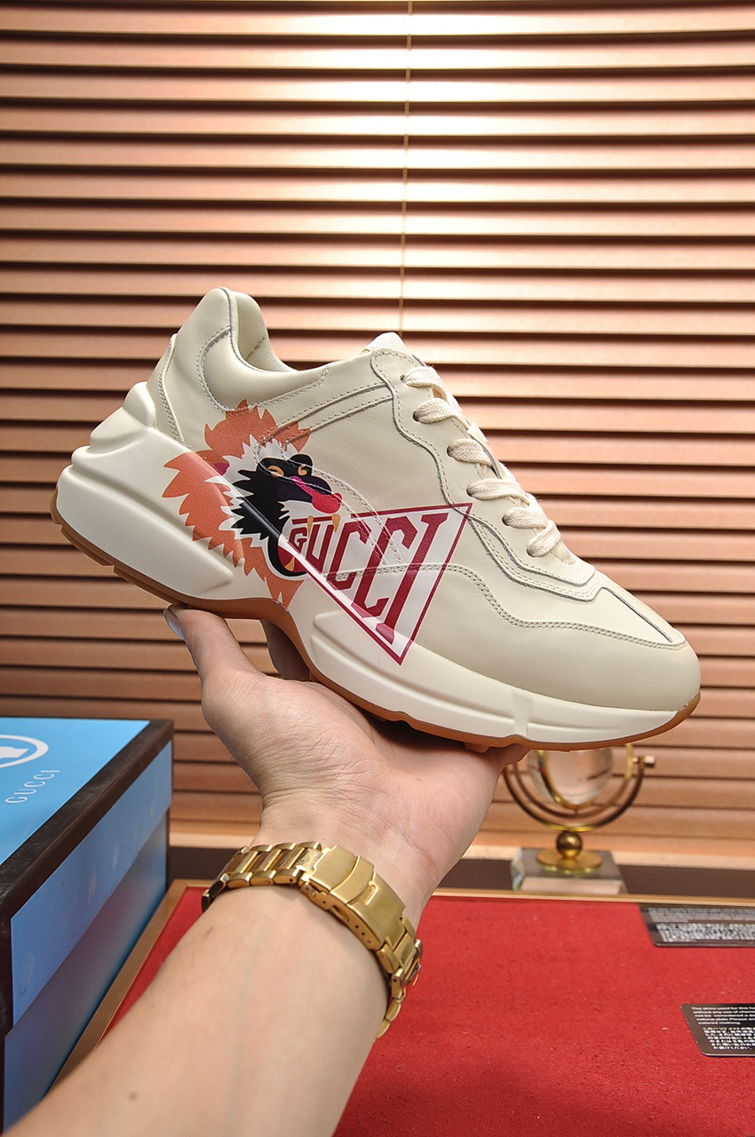 Gucci Sneakers-103