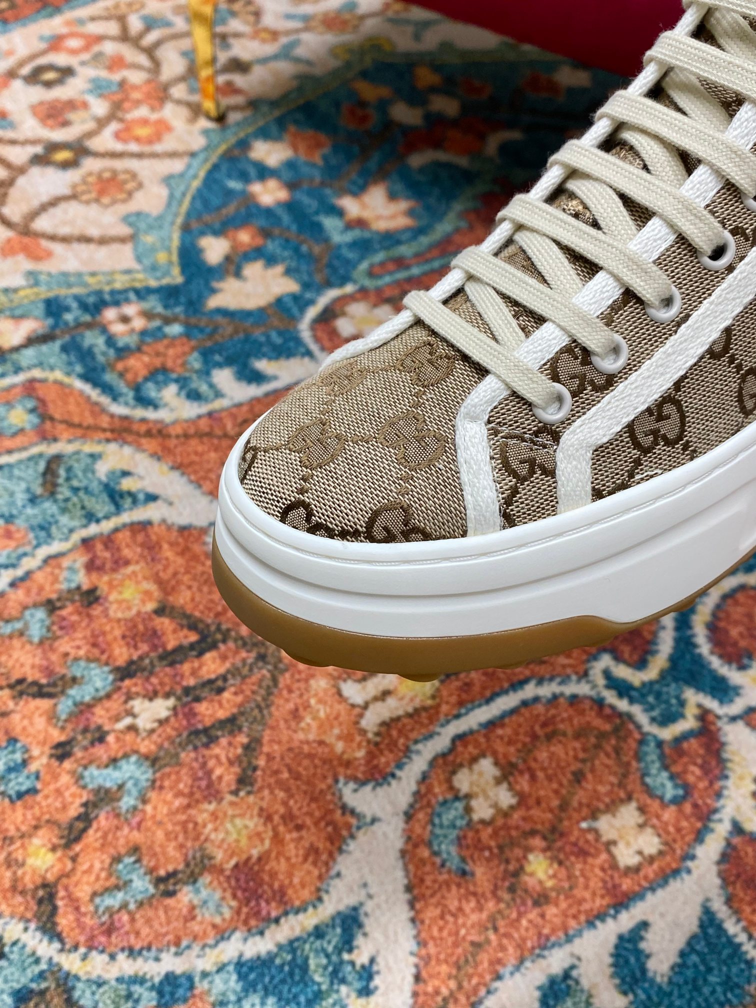 Gucci Sneakers-150