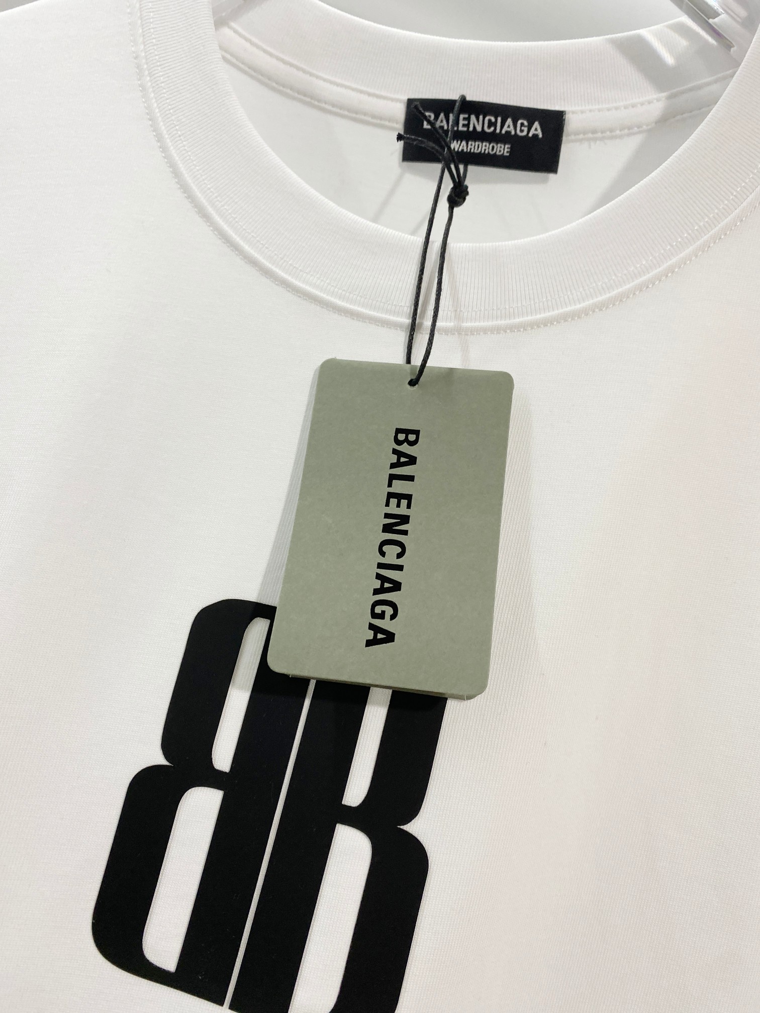 Balenciaga clothing-1