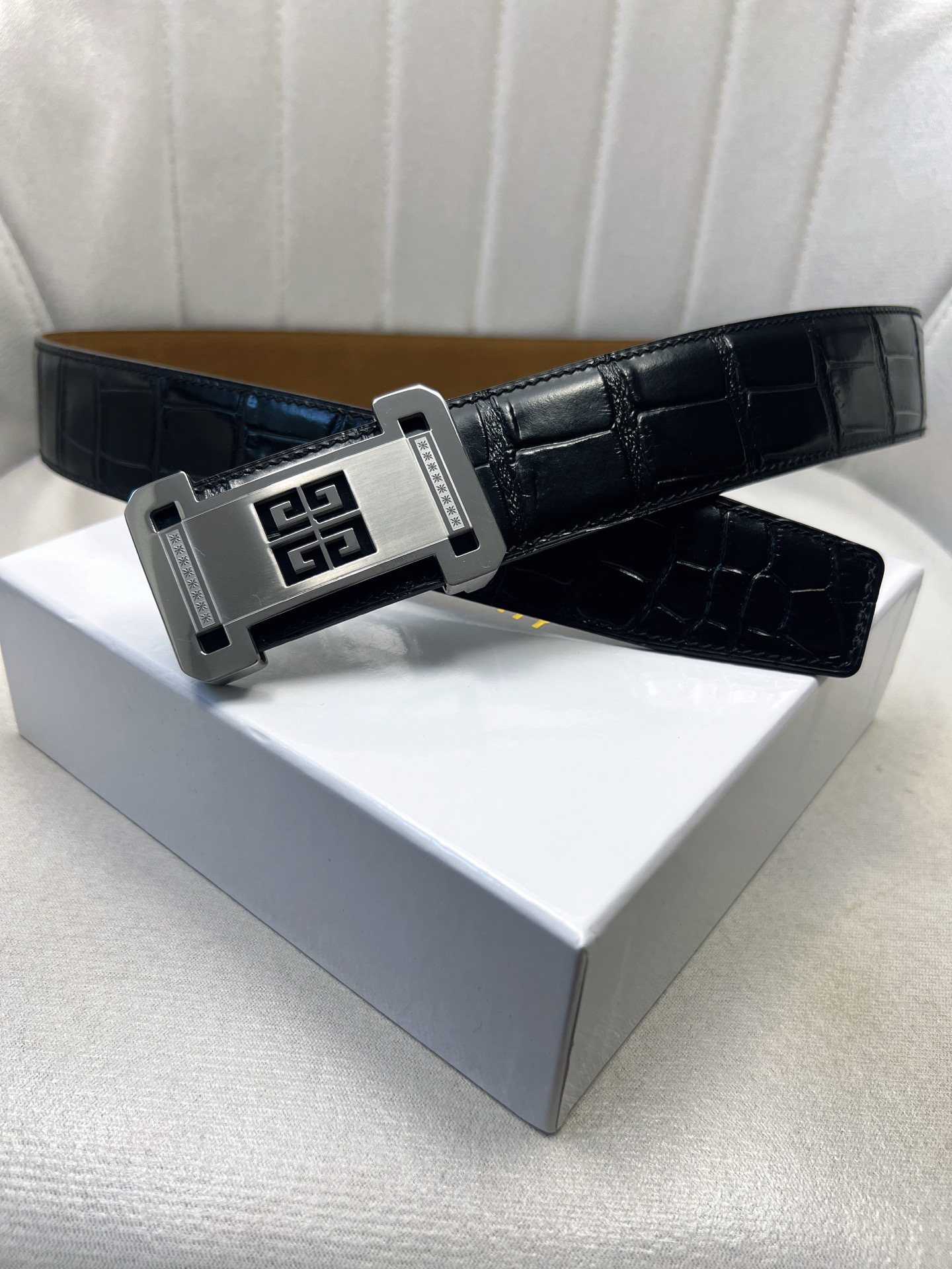 Givenchy belt-128