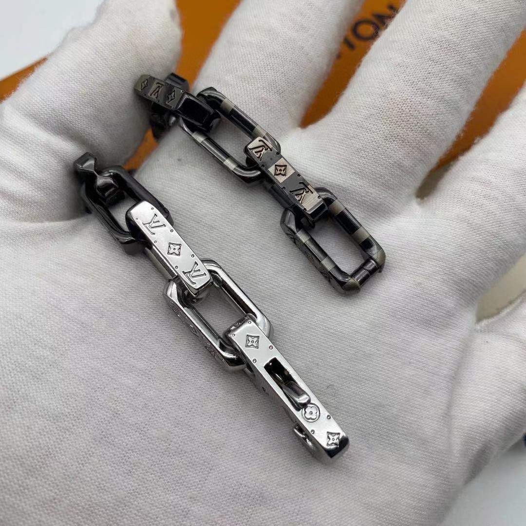 LV Bracelet-44