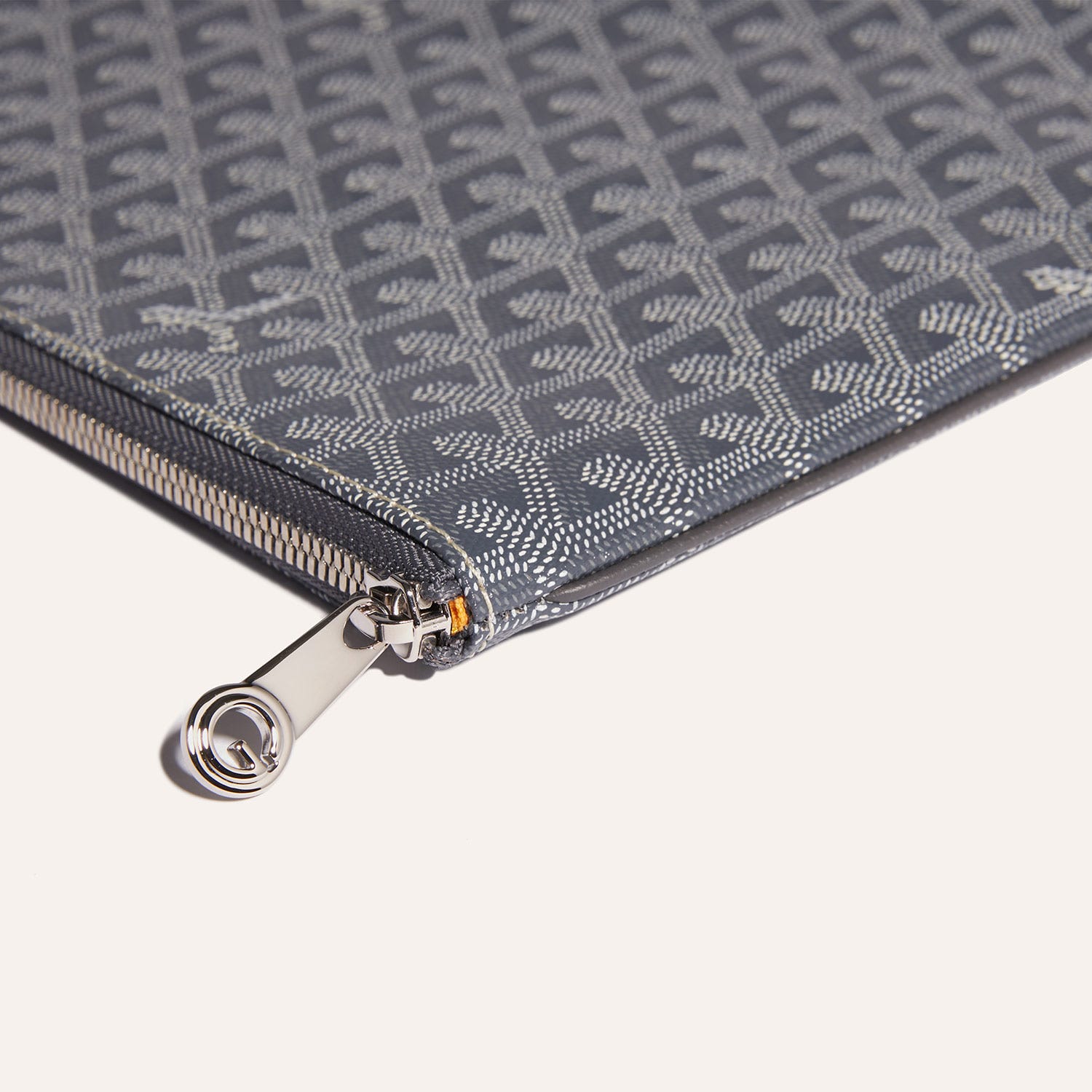 Sénat MGM Pouch