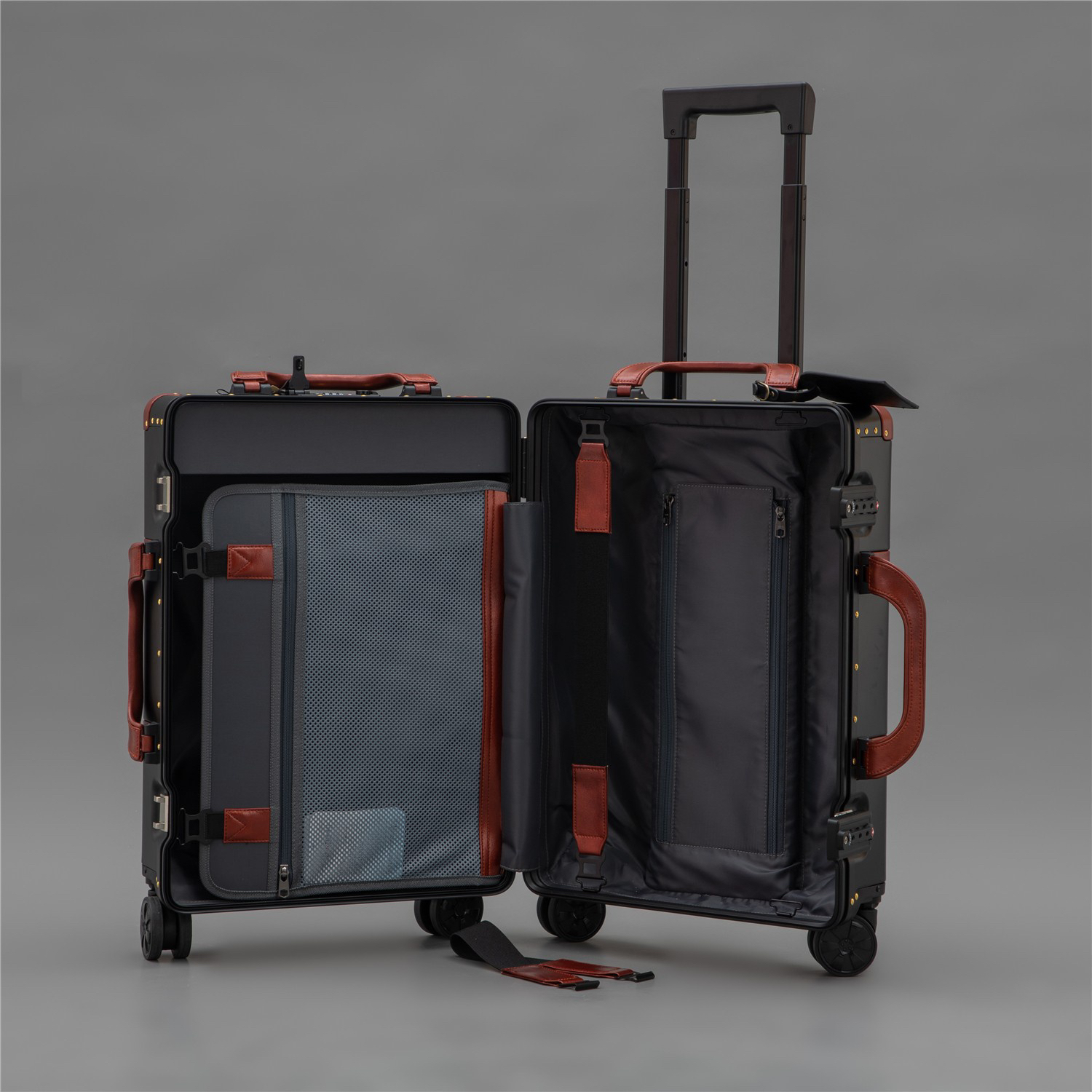 Gucci luggage-14
