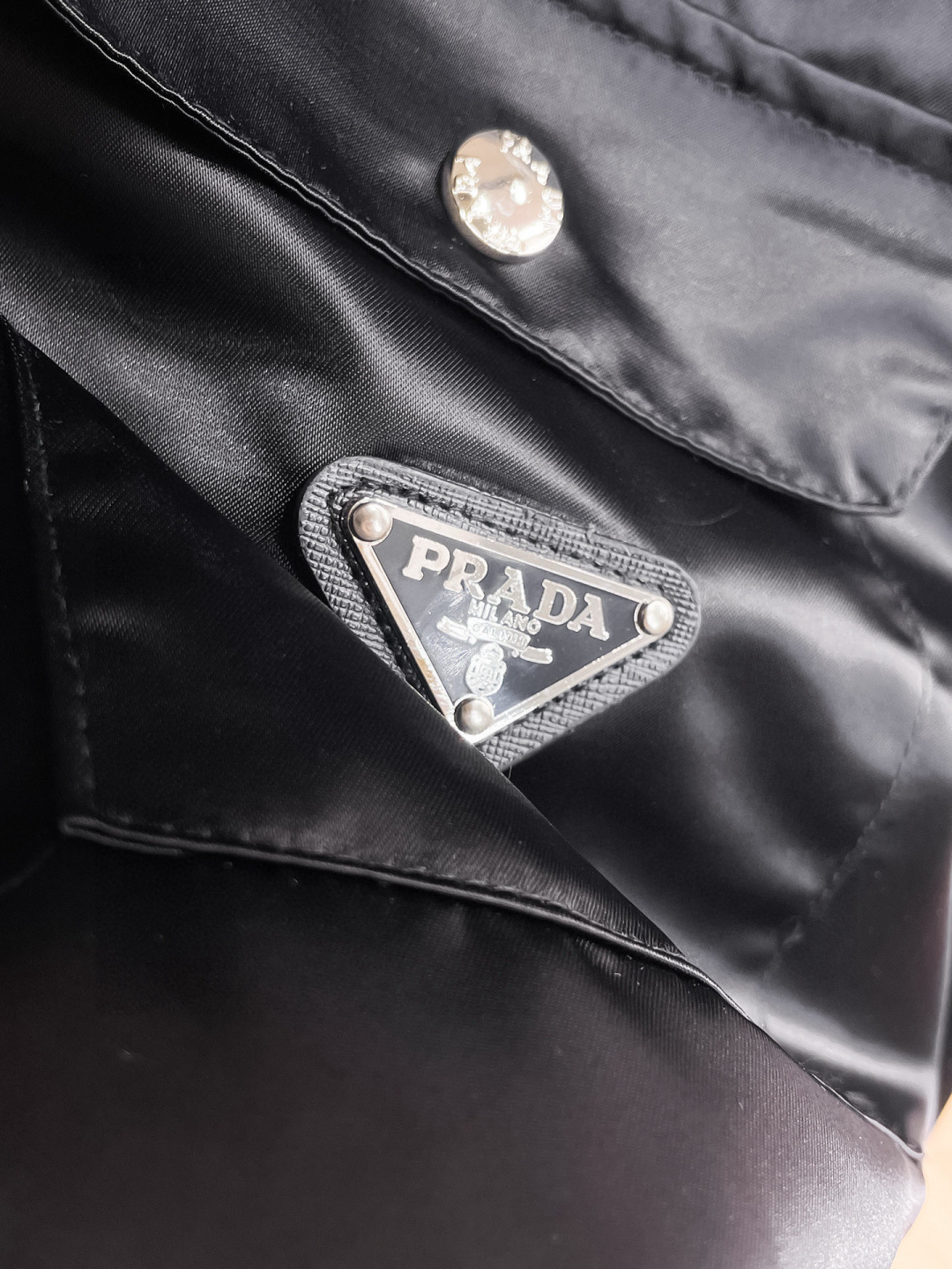 Prada Clothing-109