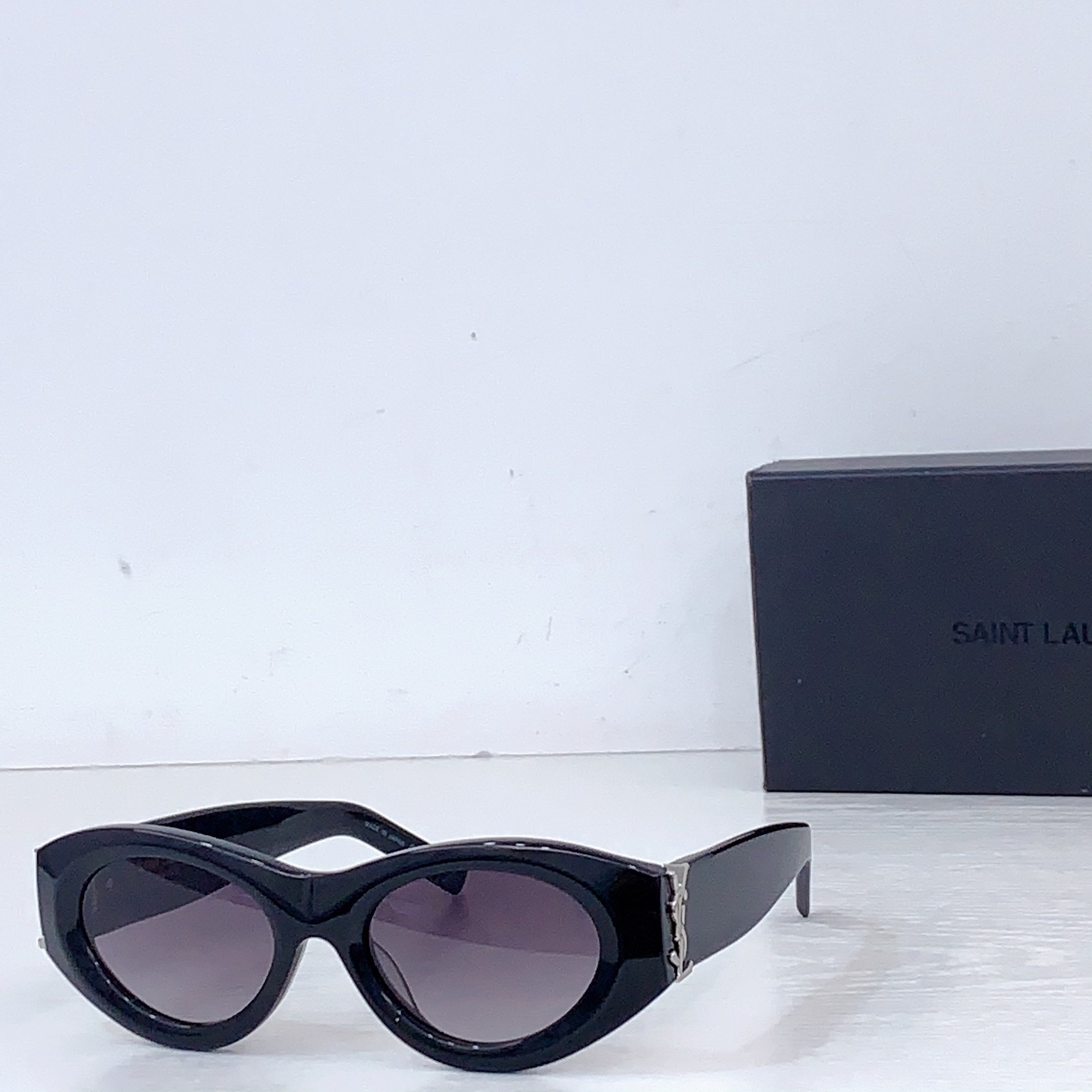 YSL glasses-9