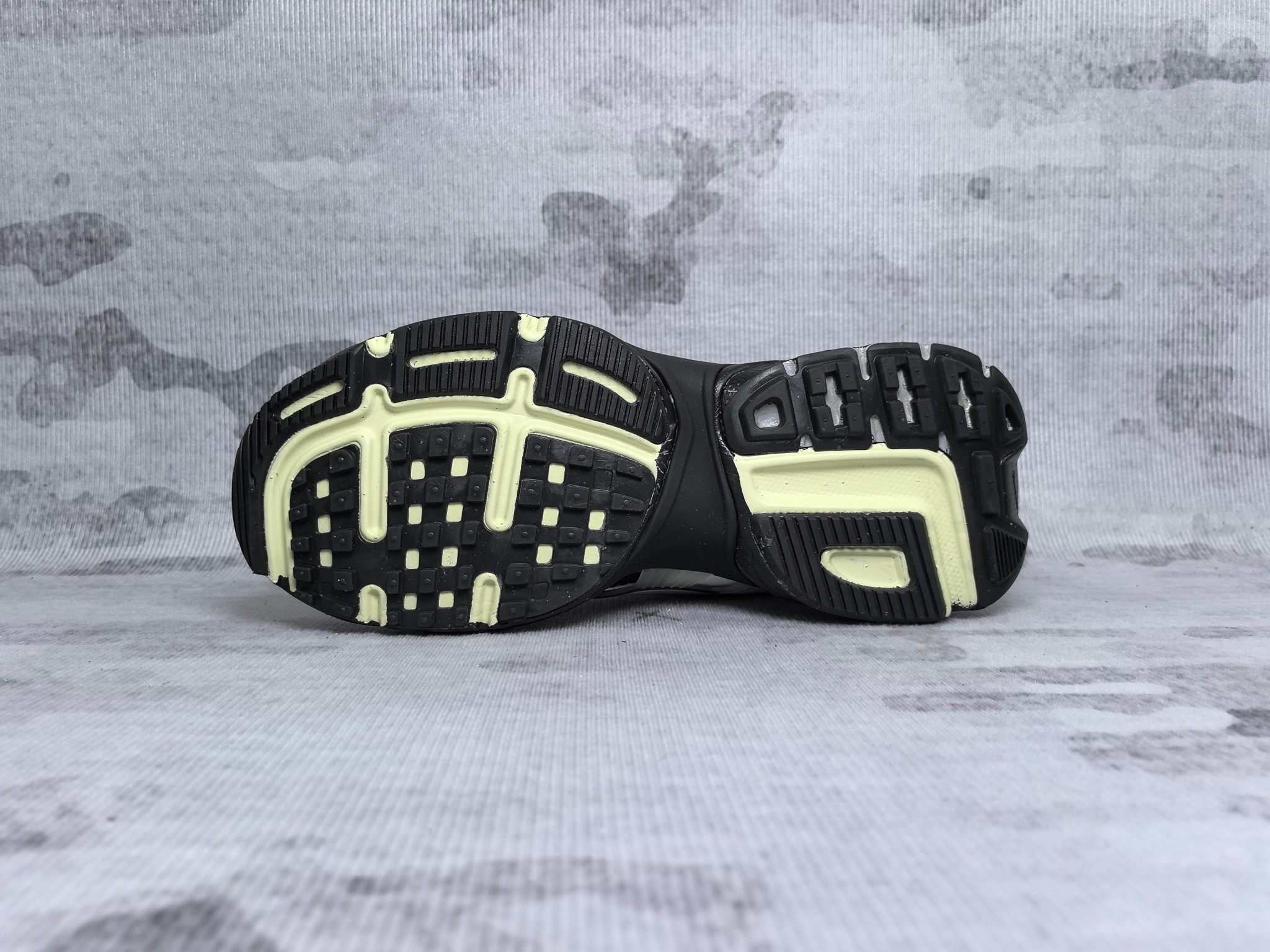 Nike Sneakers-229