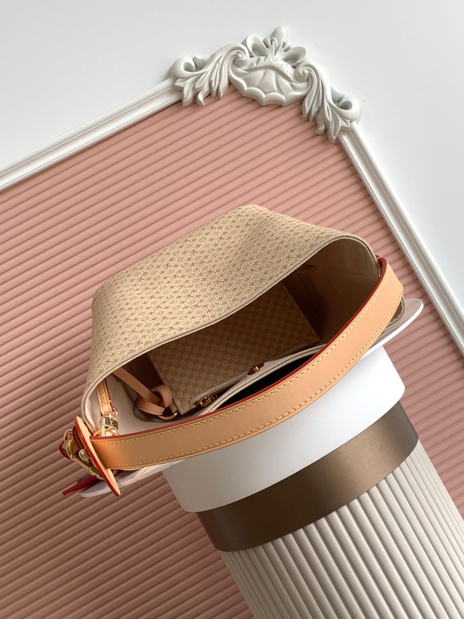 Louis Vuitton Hot New Product-4