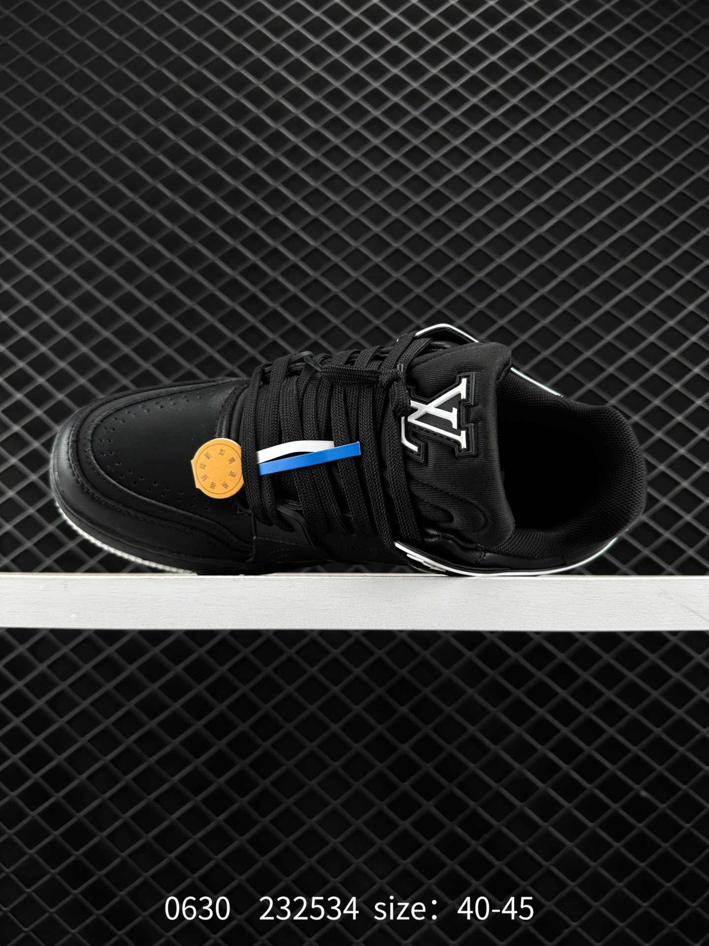 Lv Sneakers-89