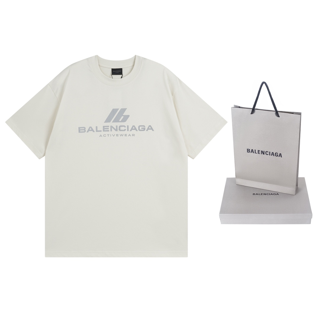 Balenciaga clothing-180
