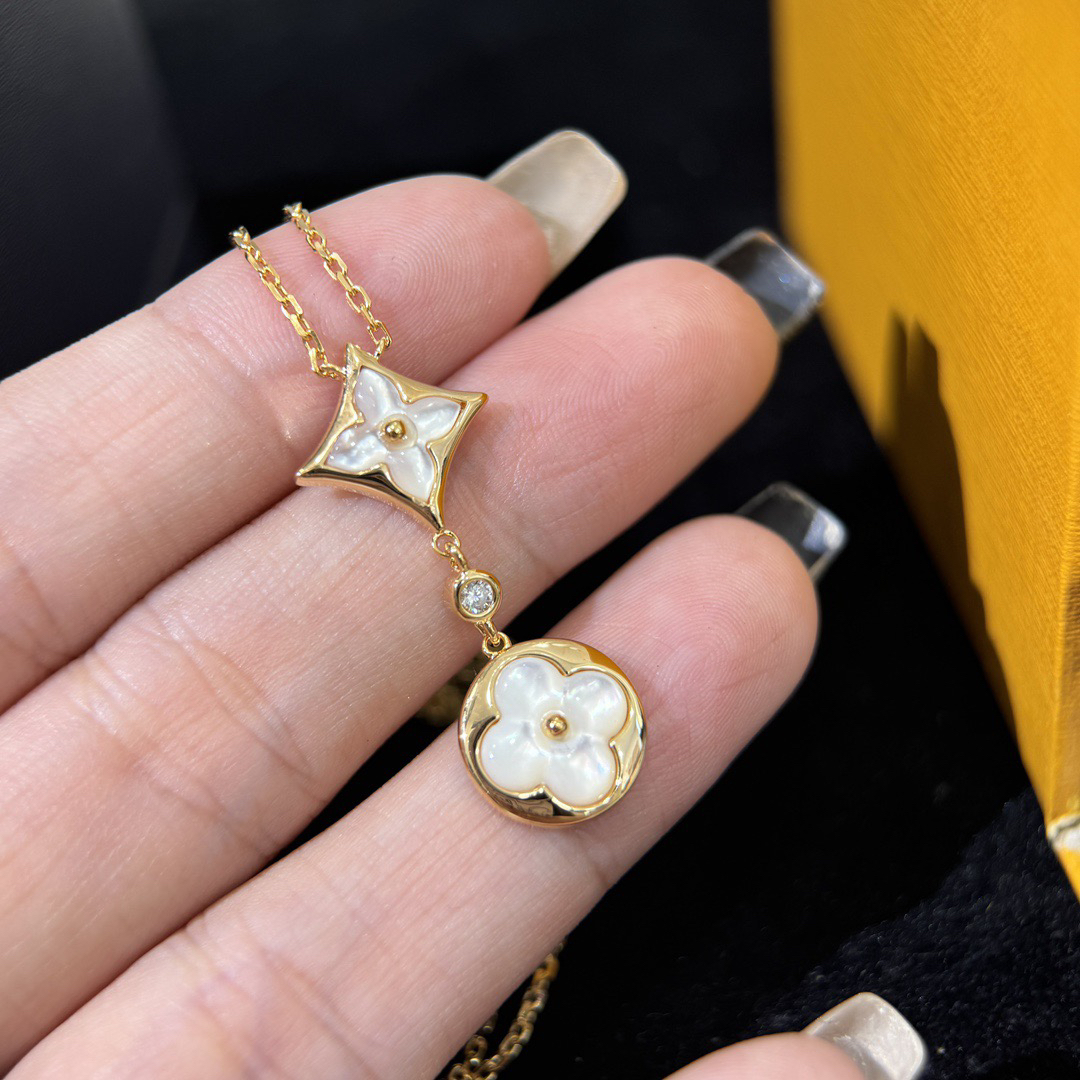 LV necklace-22
