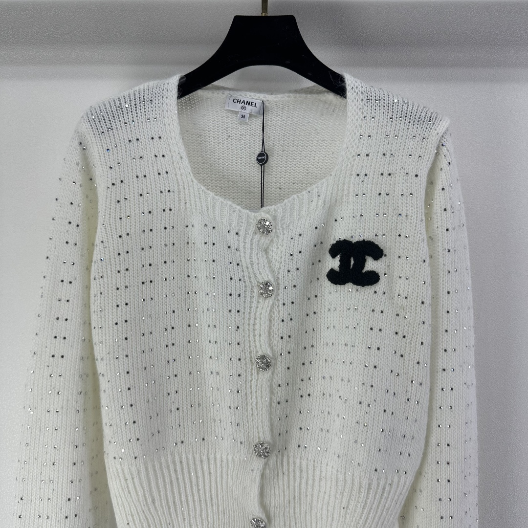 Chanel Clothing-17