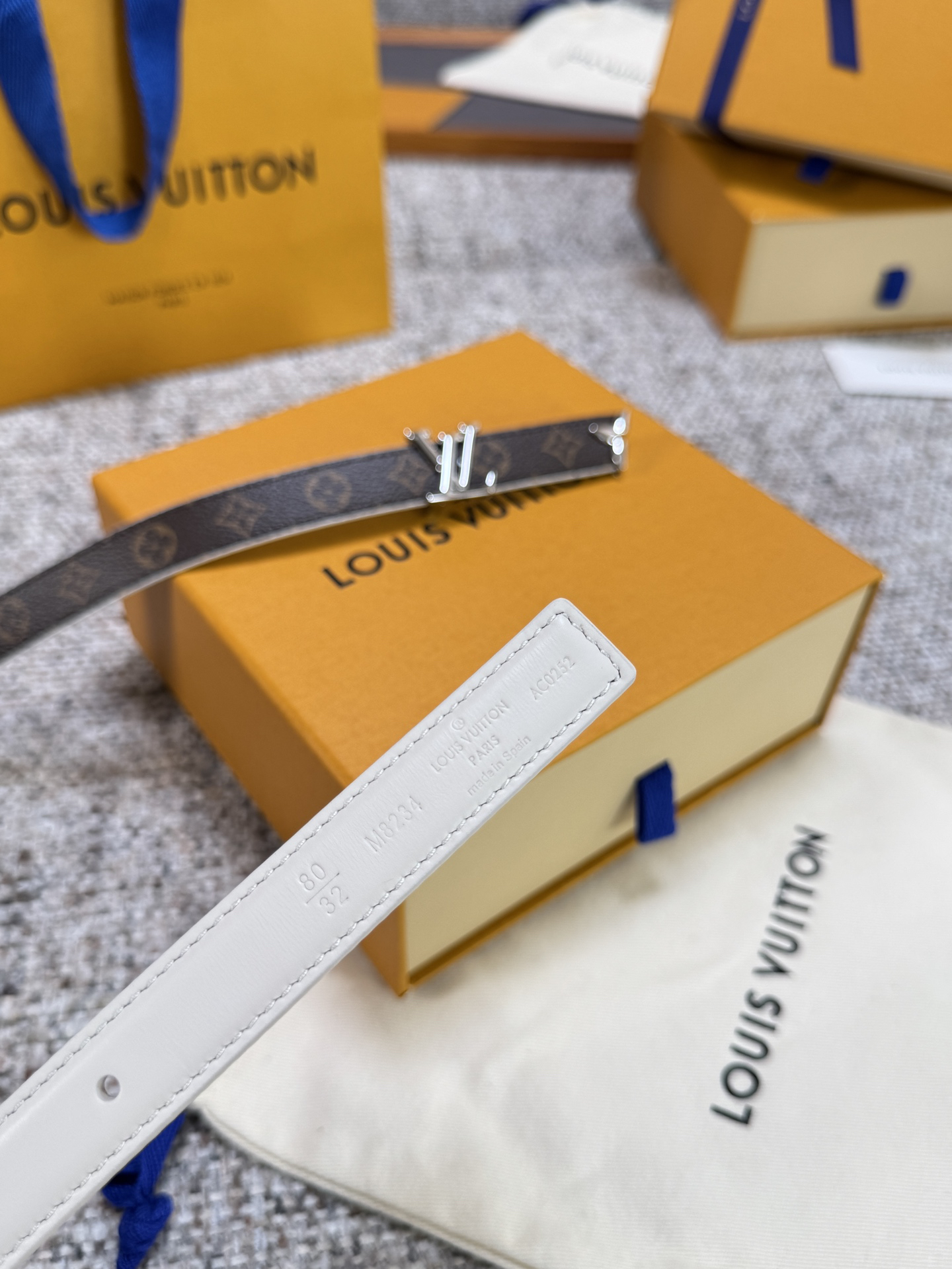 Lv belt-73