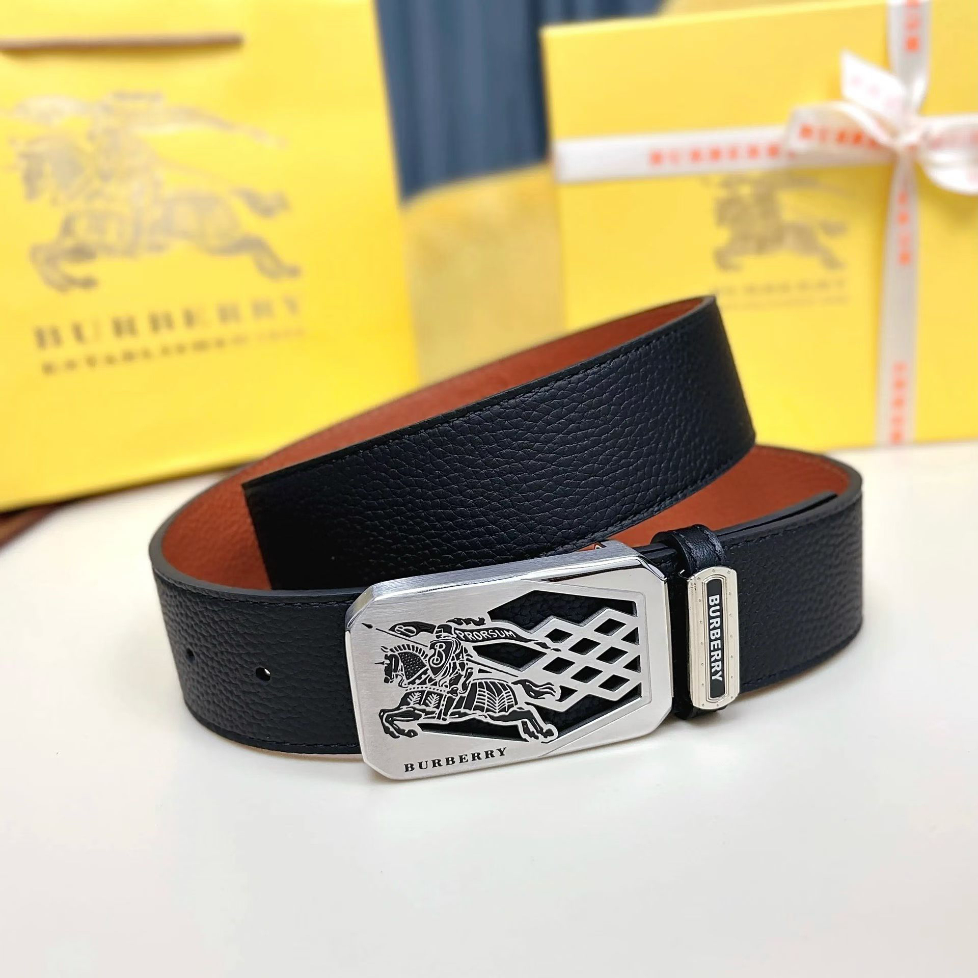 Burberry belt-68
