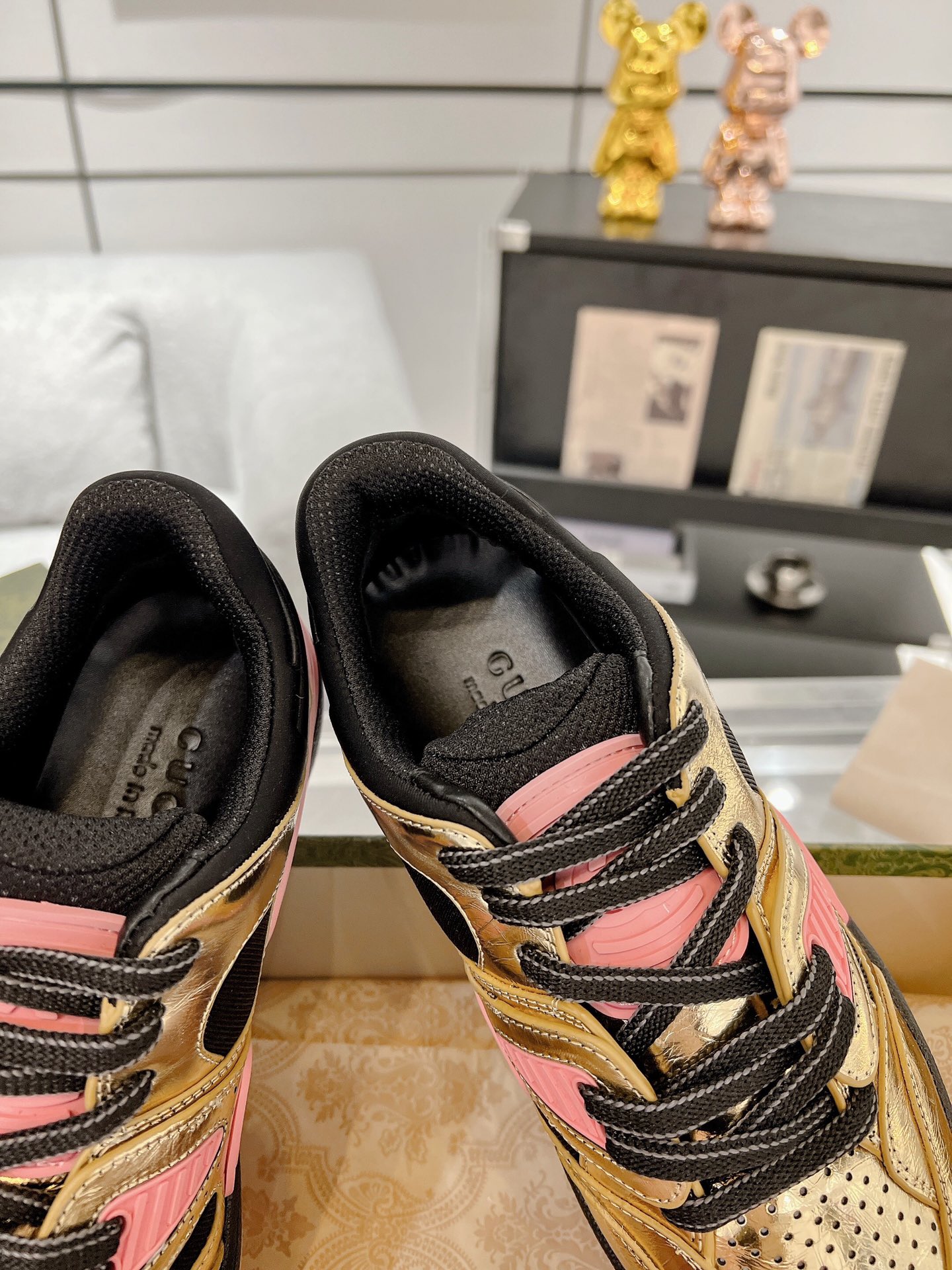 Gucci Sneakers-31