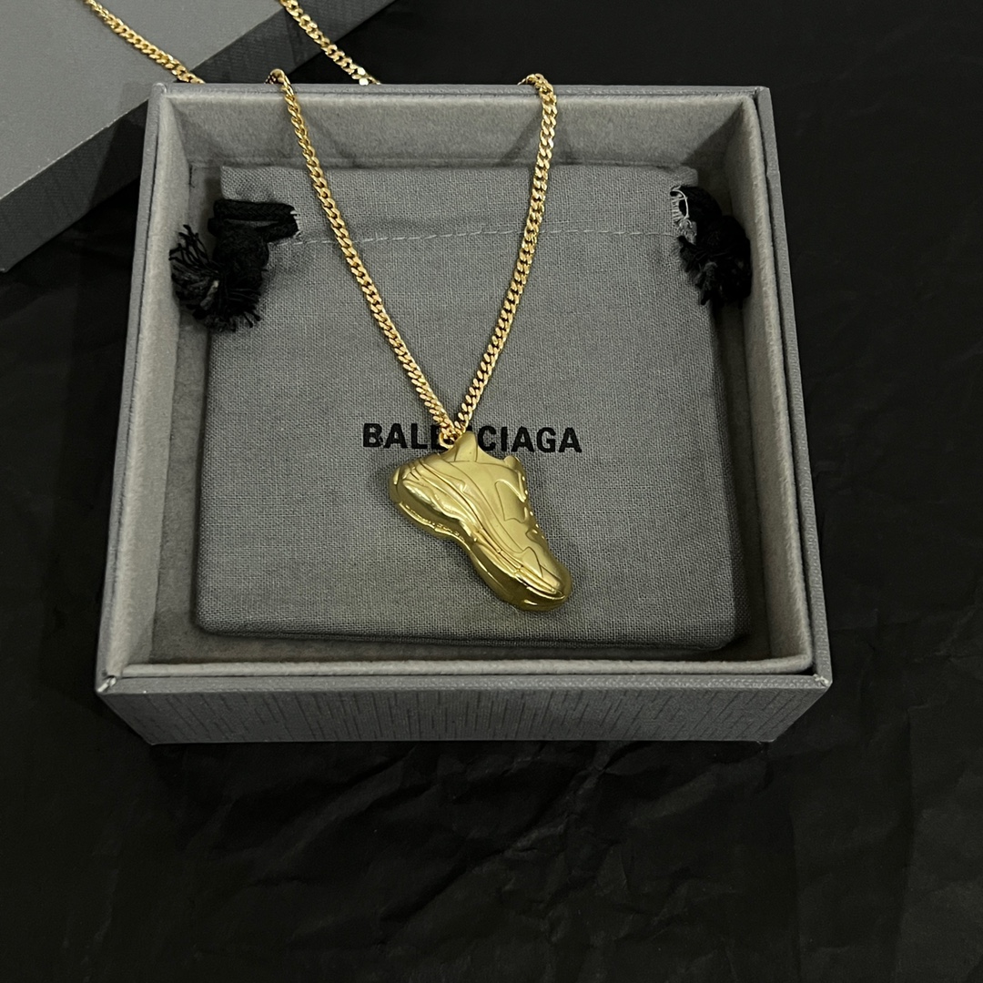 Balenciaga necklace-54