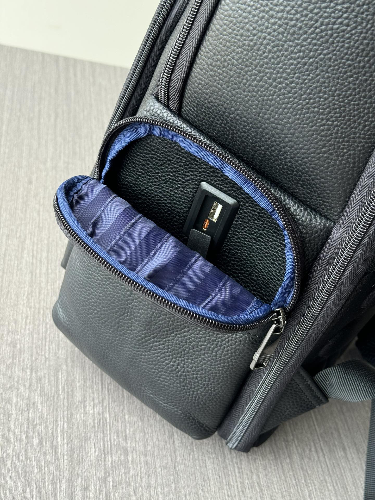 Prada Hot New Product-210