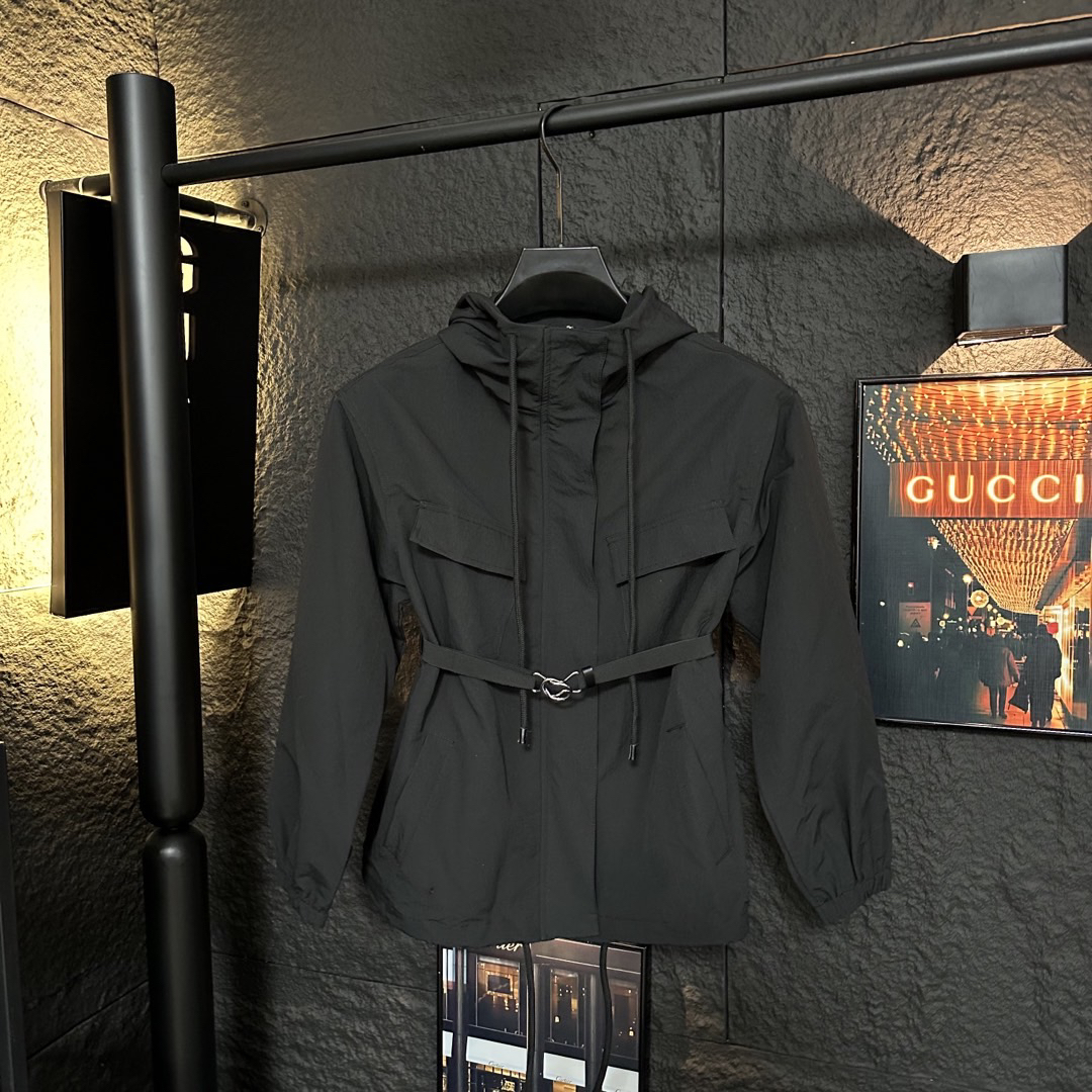 Prada Clothing-257