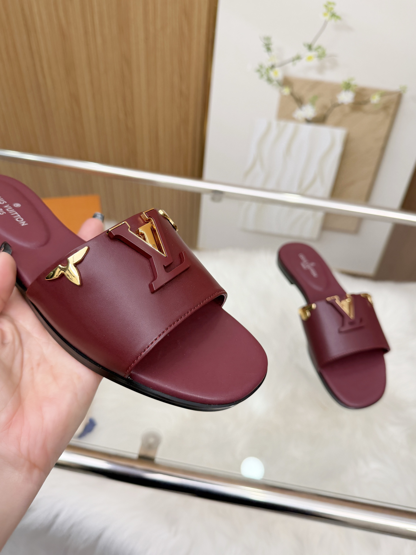 LV Summer footwear