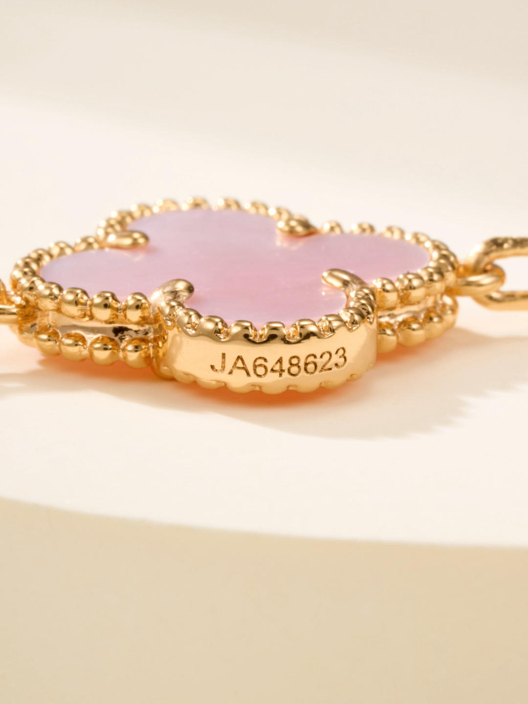 Van Cleef & Arpels Bracelet-83