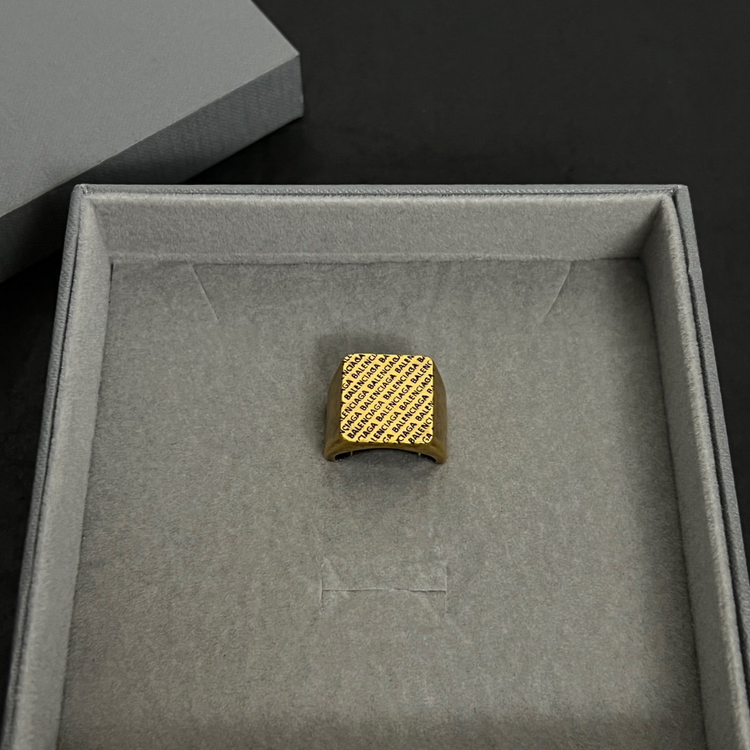 Balenciaga ring-29
