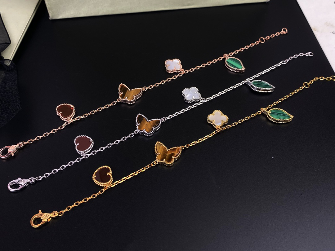 Van Cleef & Arpels Bracelet-55