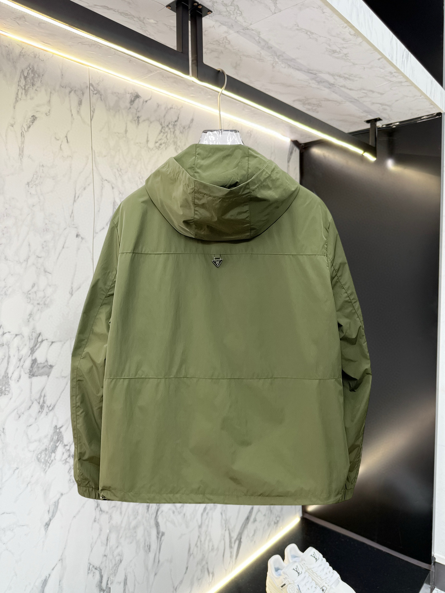 Prada clothing-127