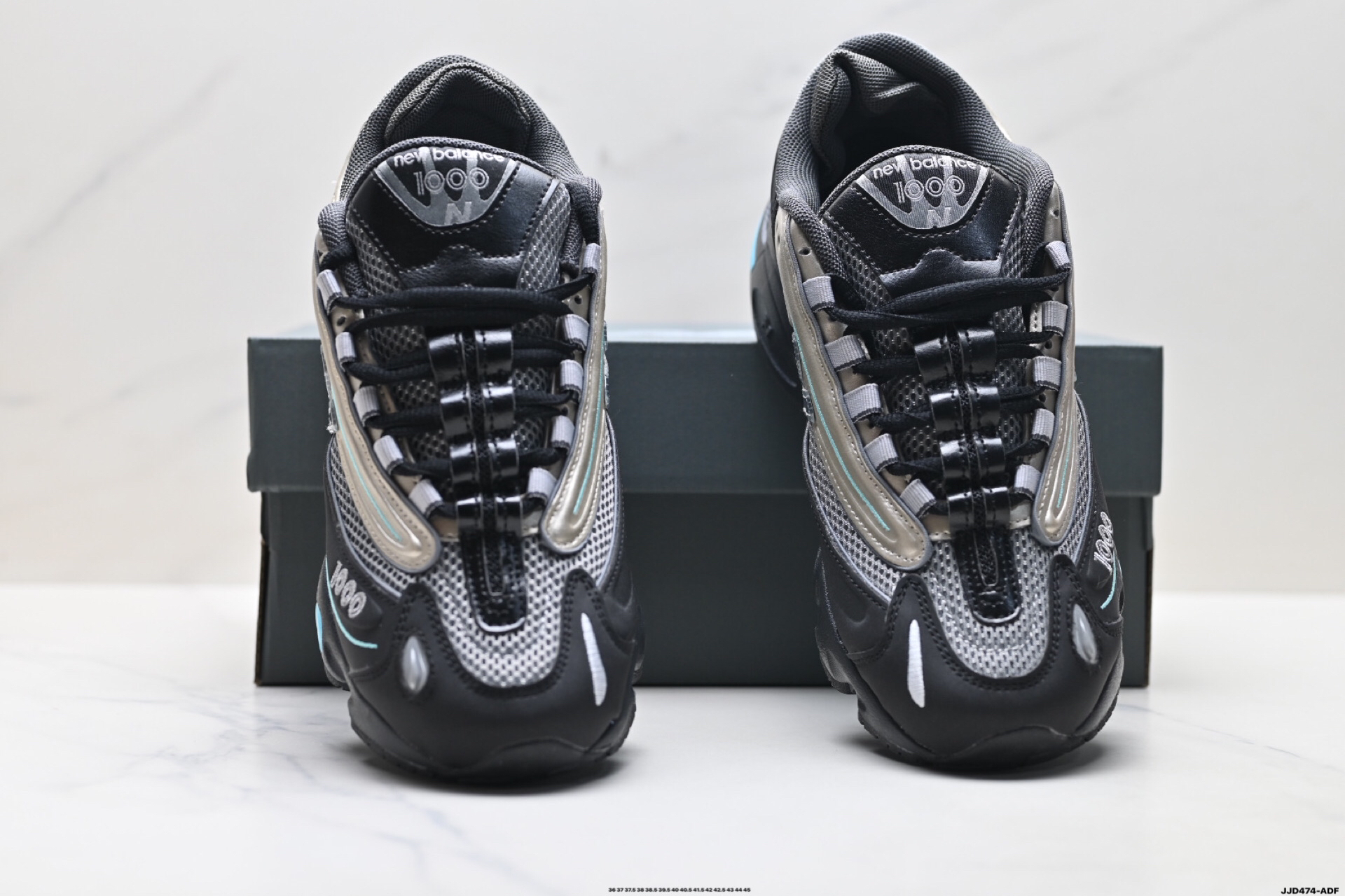 New Balance Sneakers-9