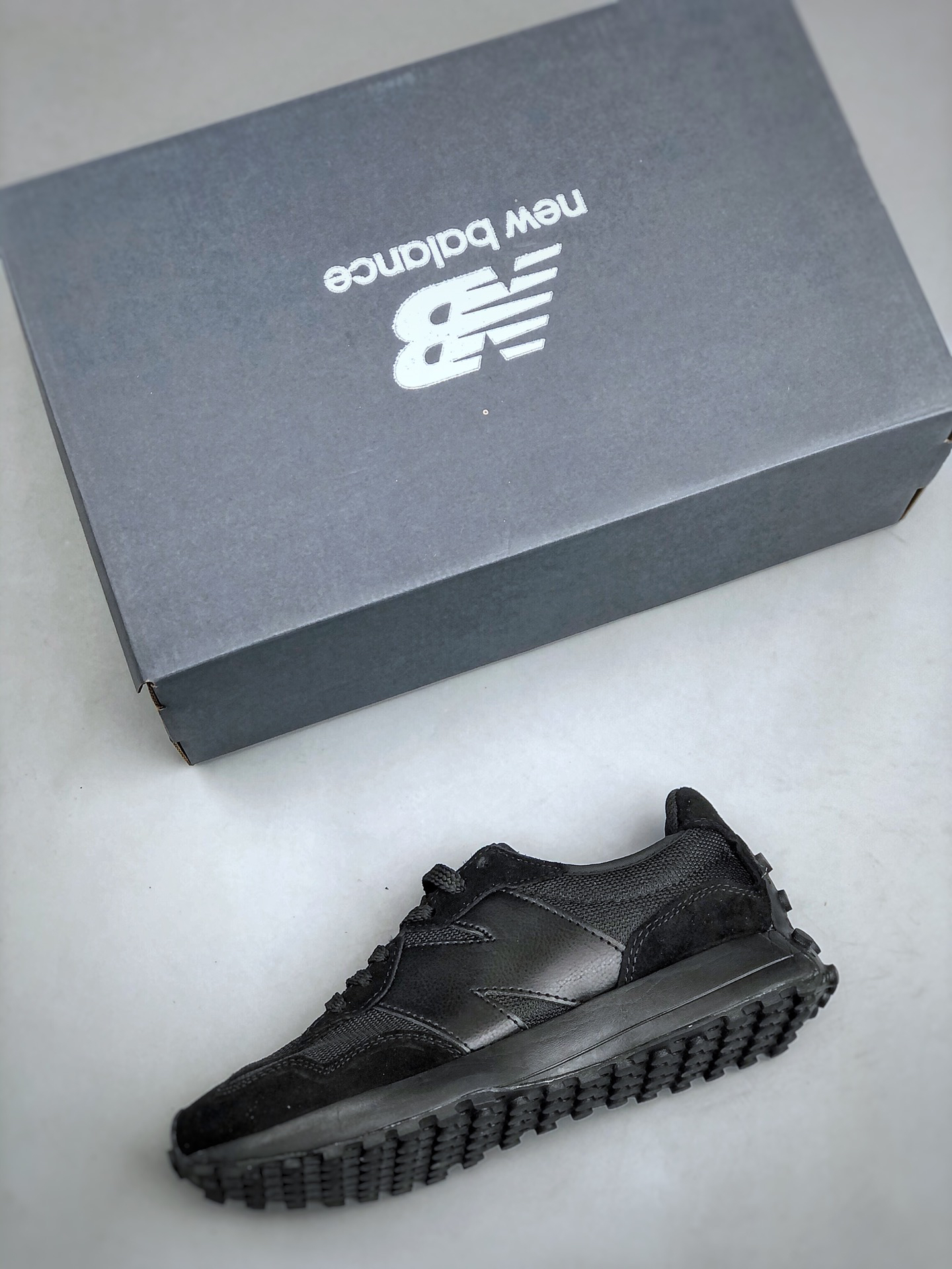 New Balance Sneakers-294