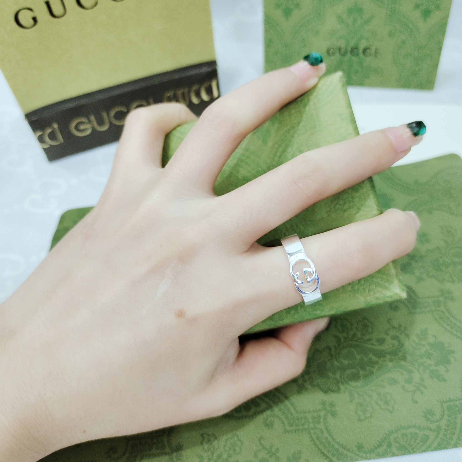 Gucci ring-50