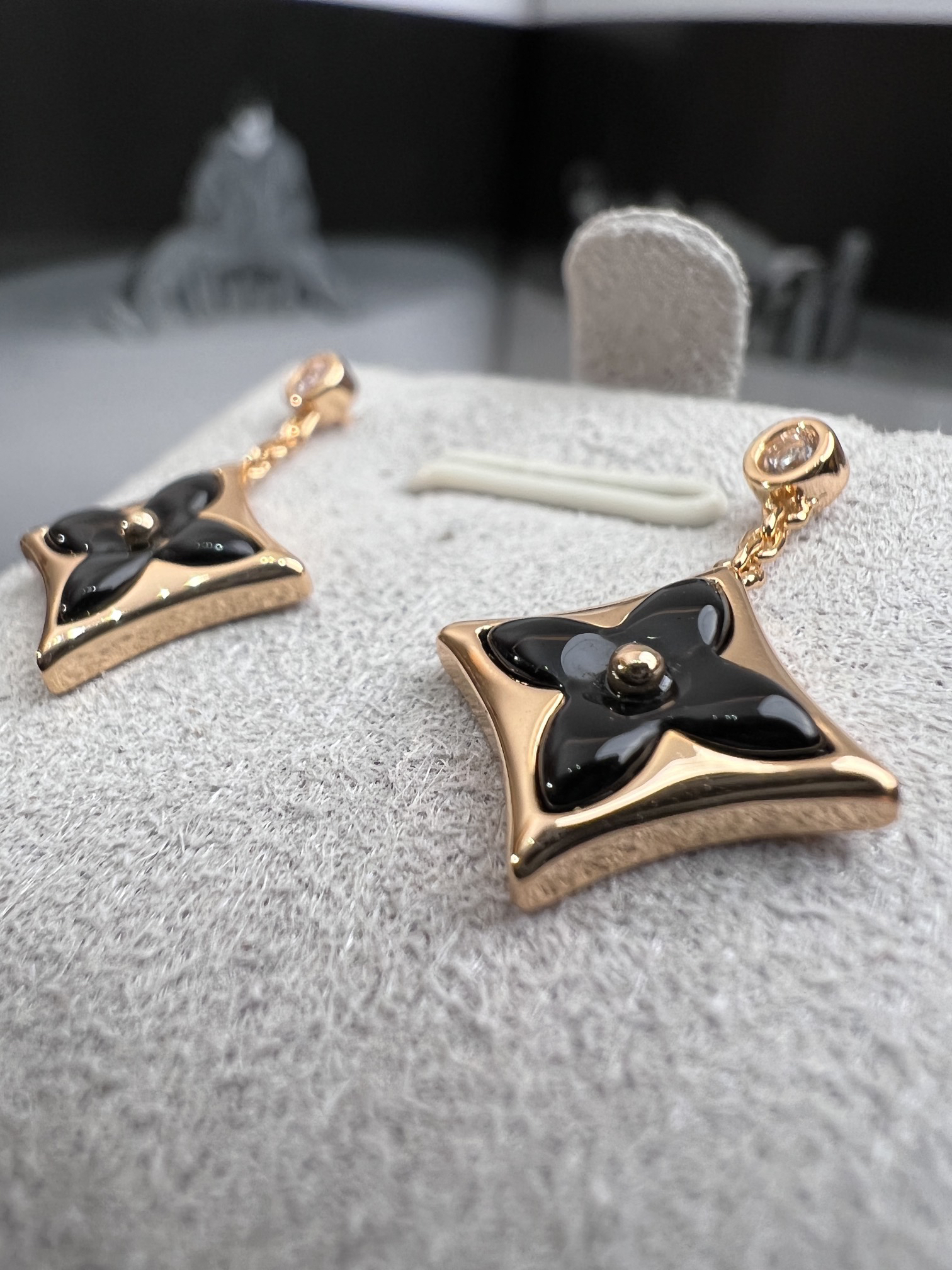LV earrings-43