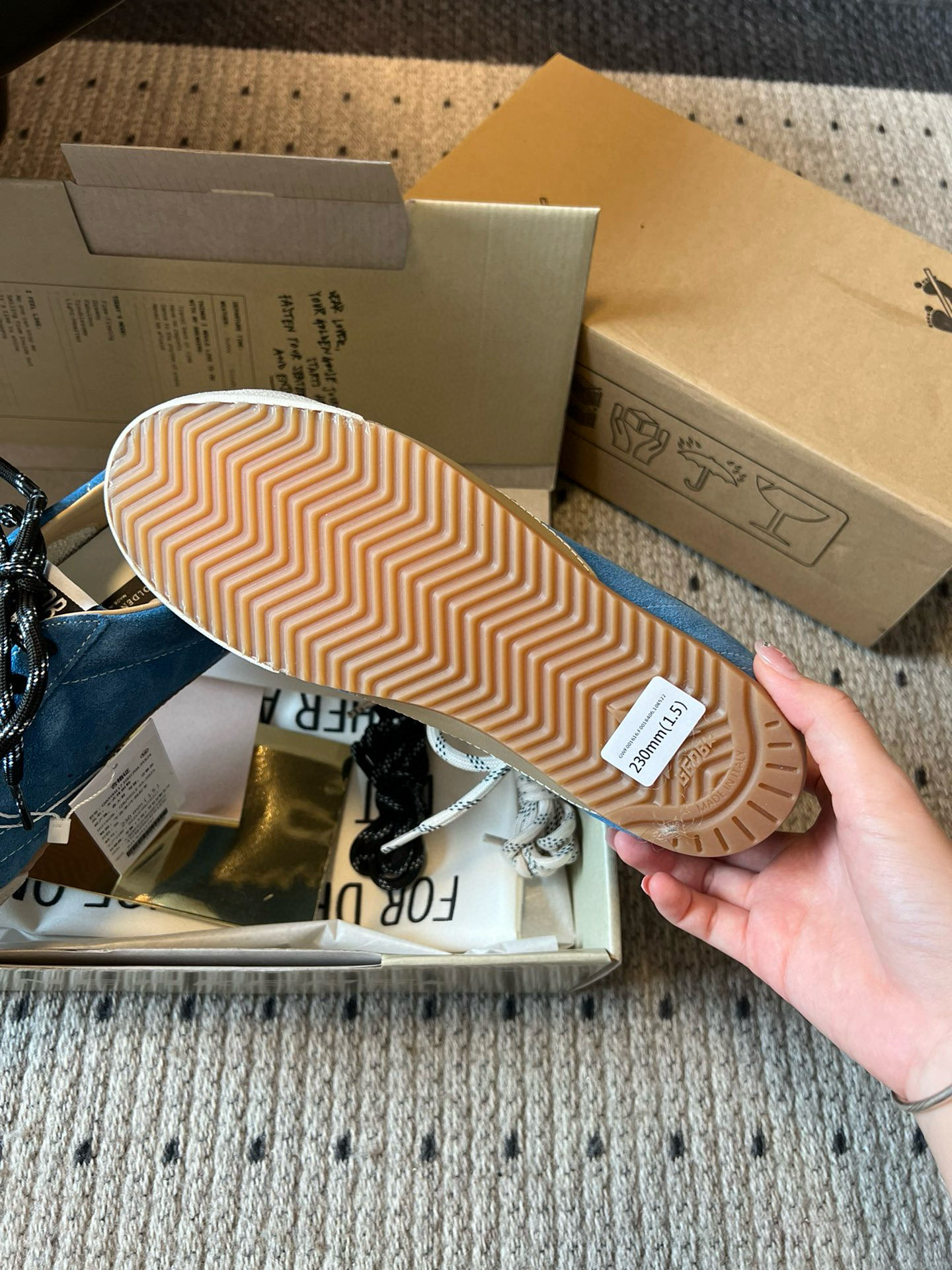 Golden Goose Sneakers-55