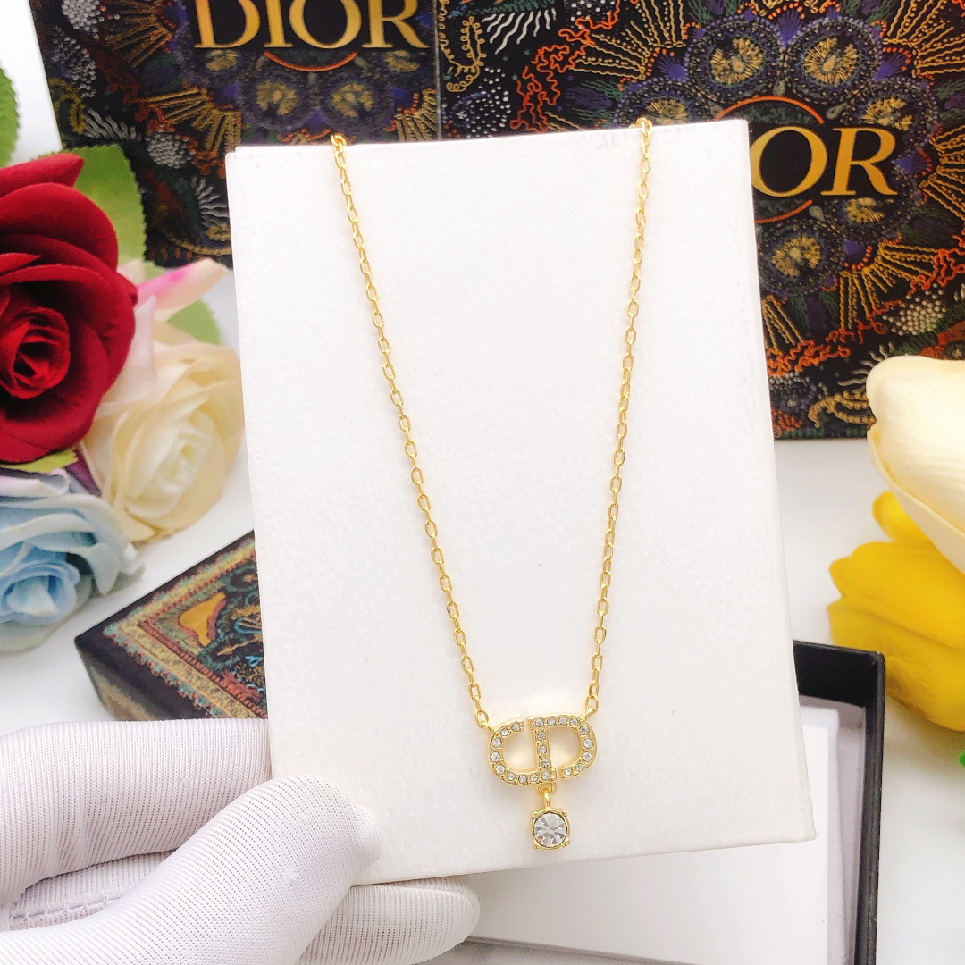 Dior necklace-33
