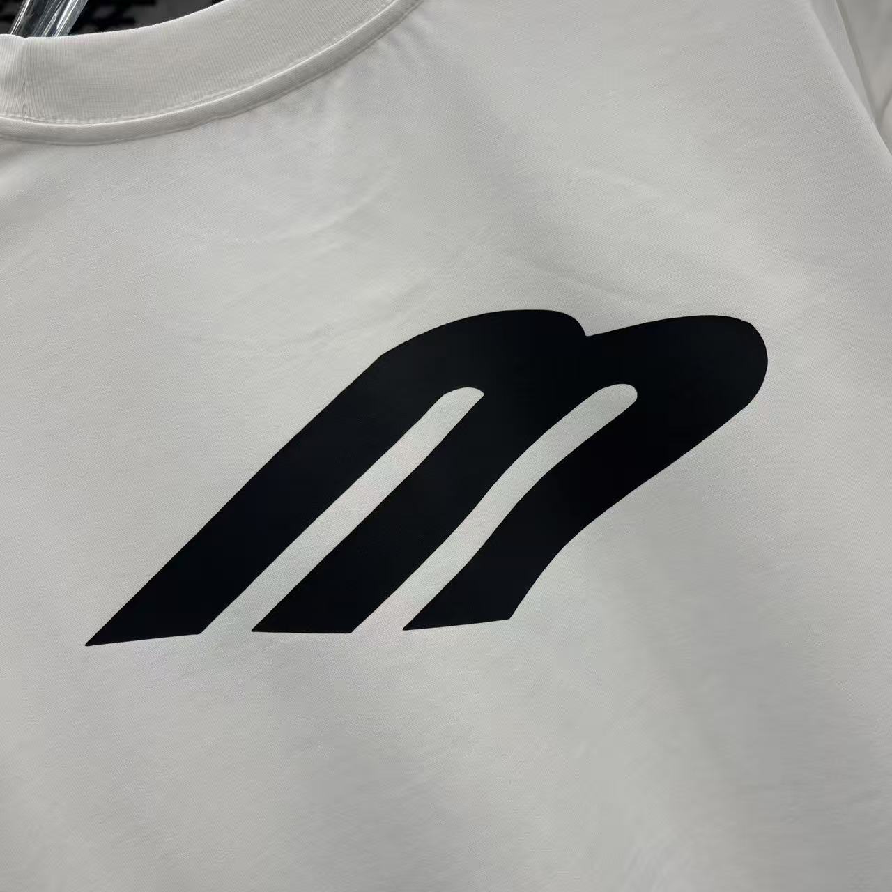 Balenciaga clothing-87