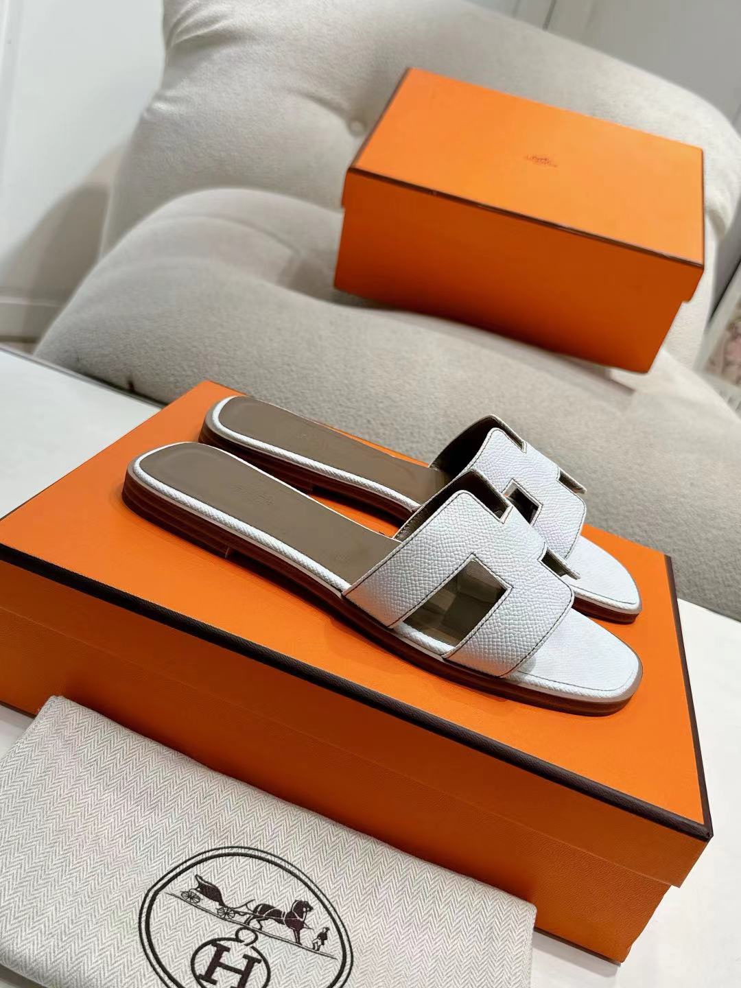 Hermes Summer footwear