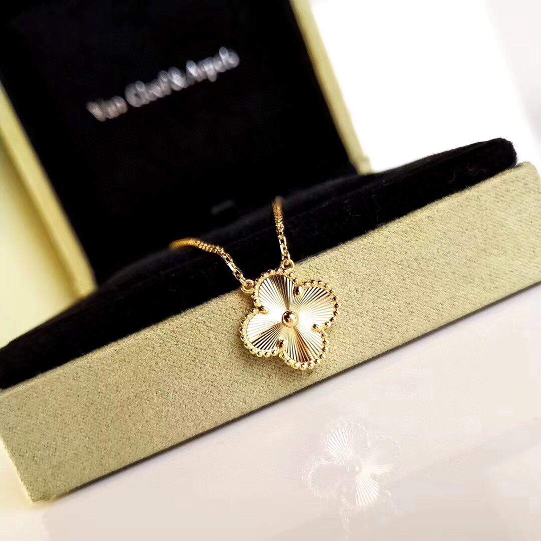 Van Cleef & Arpels necklace-78