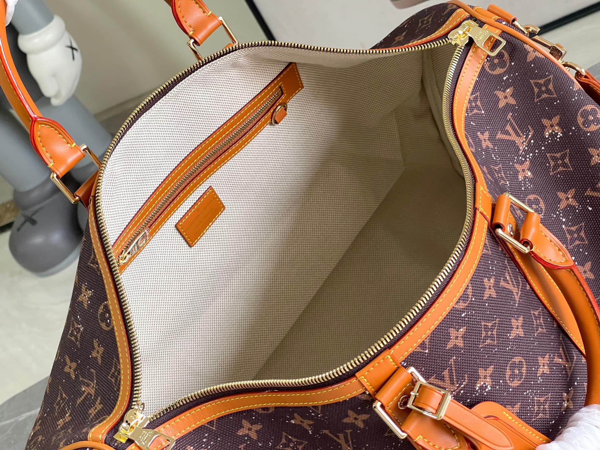 Louis Vuitton Hot New Product-106