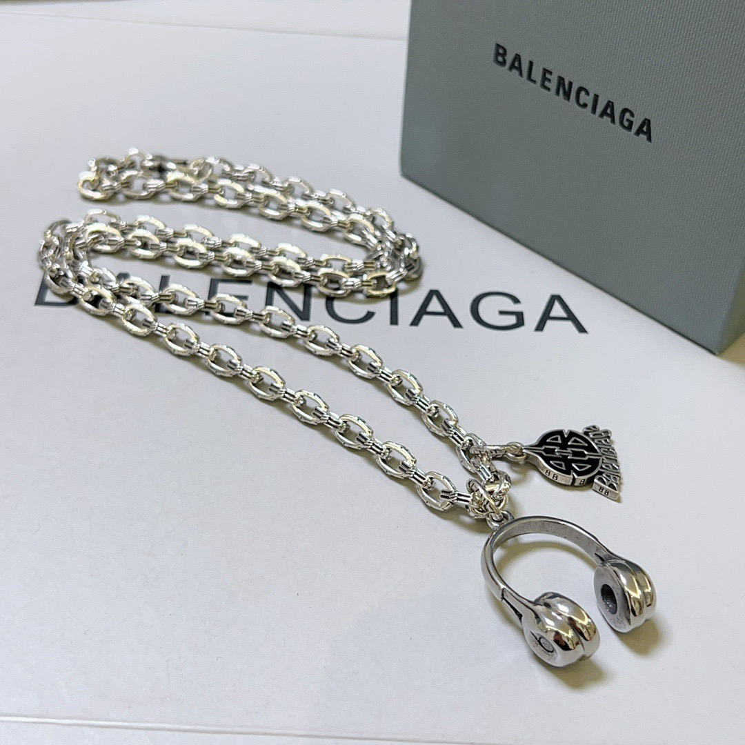 Balenciaga necklace-64
