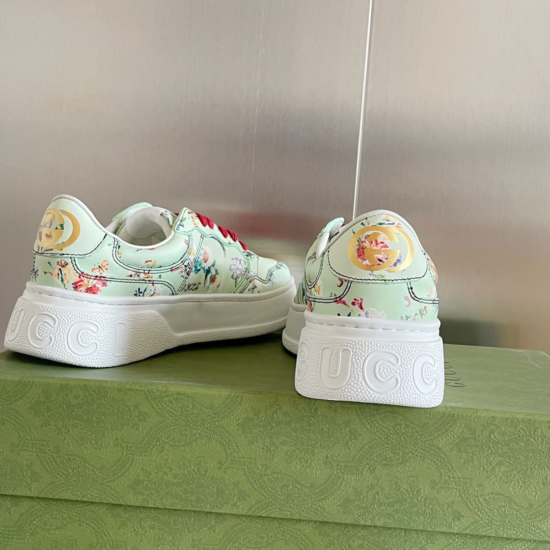 Gucci Sneakers-168