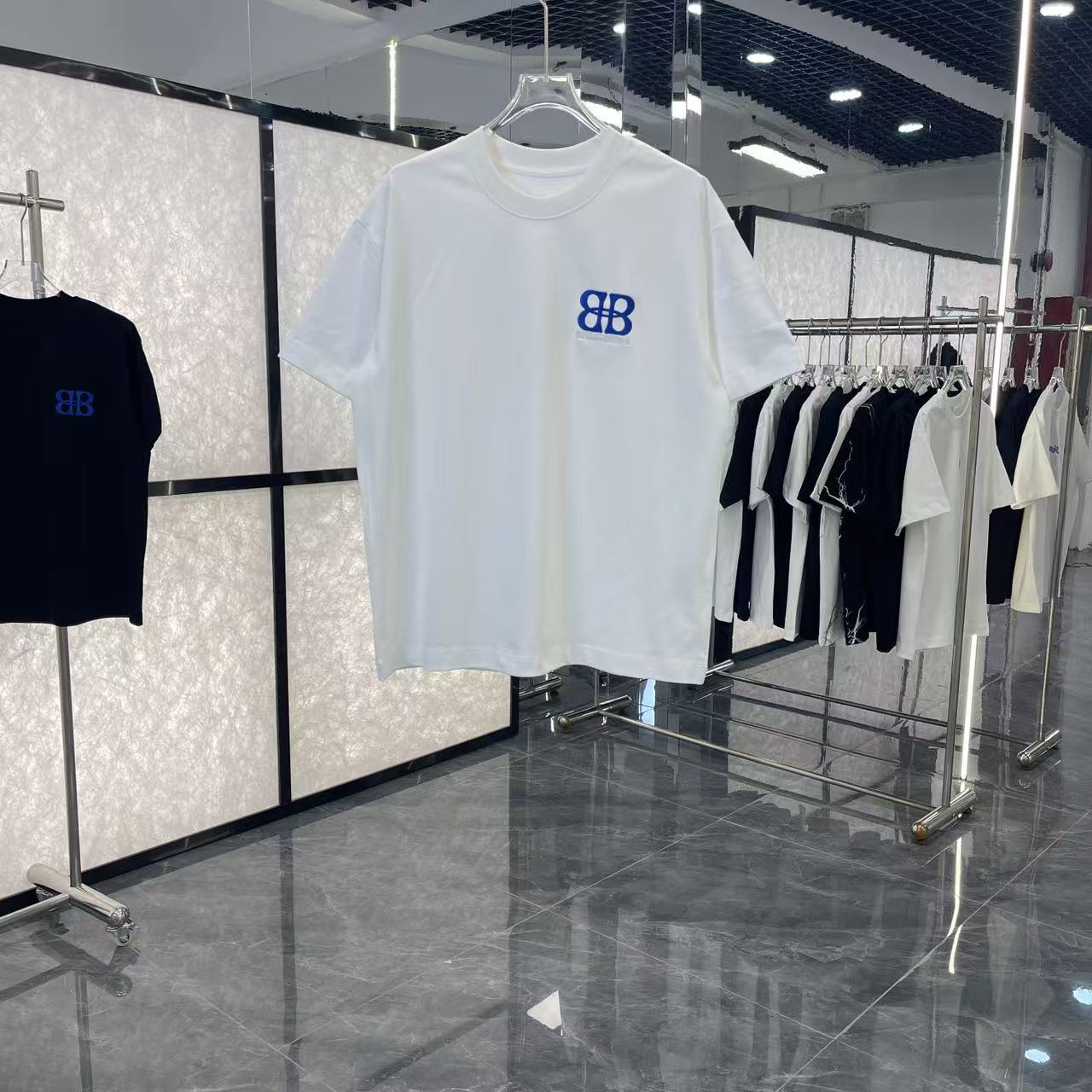 Balenciaga clothing-97