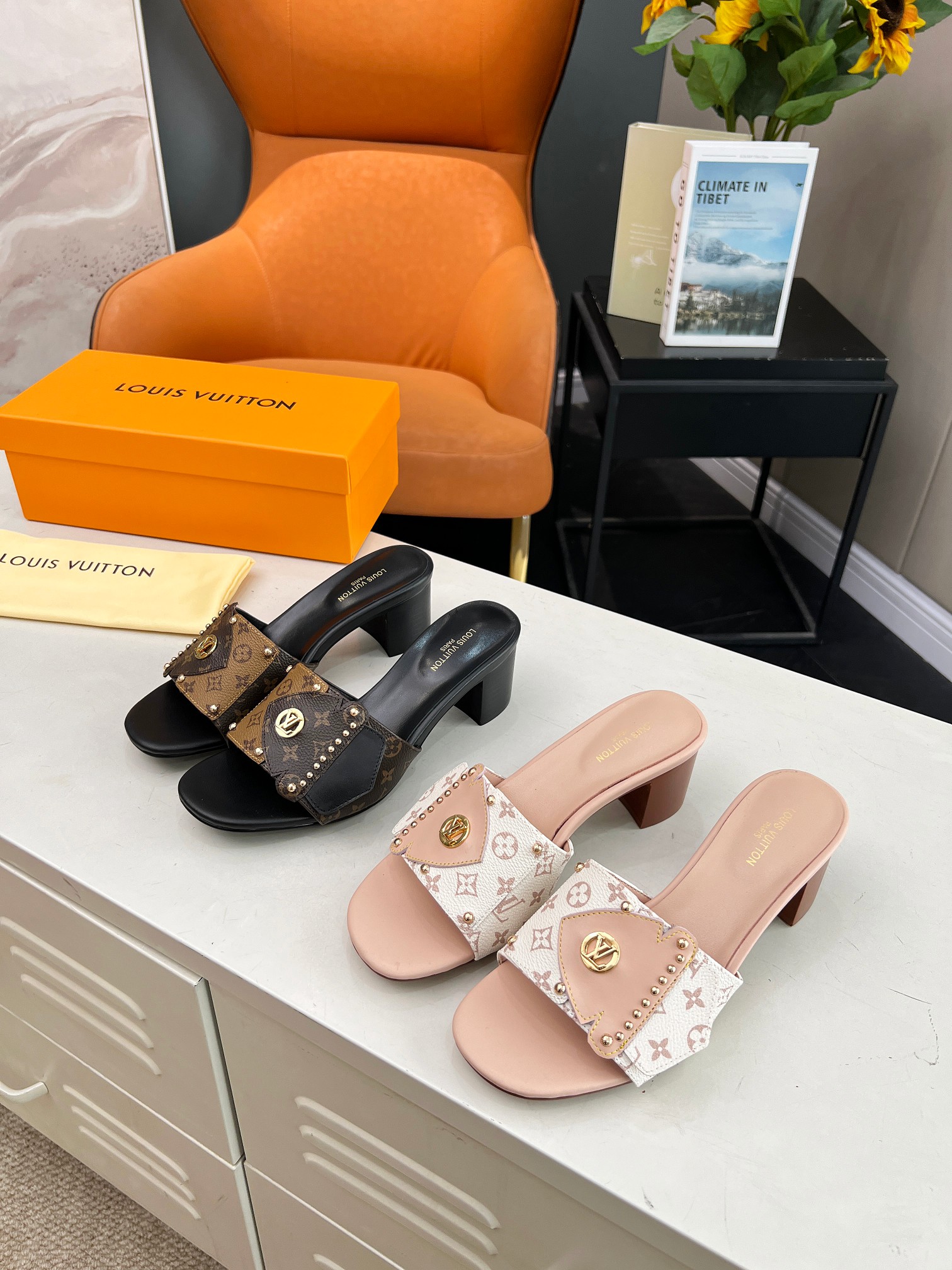 LV Summer footwear