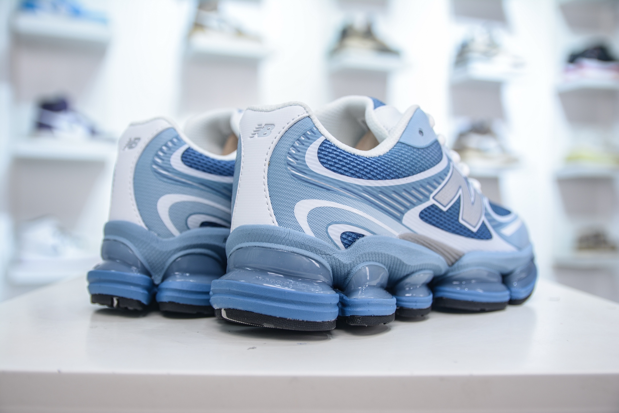 New Balance Sneakers-175