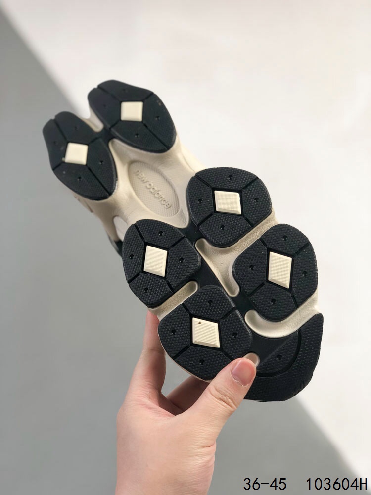 New Balance Sneakers-355