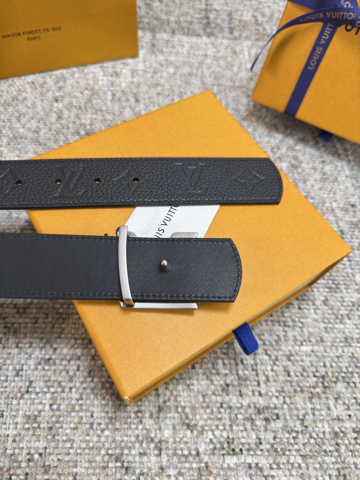 Lv belt-29