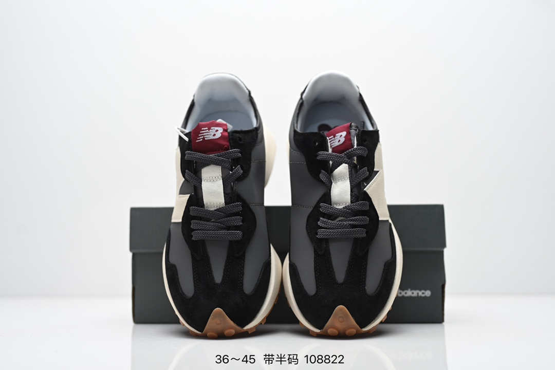 New Balance Sneakers-109