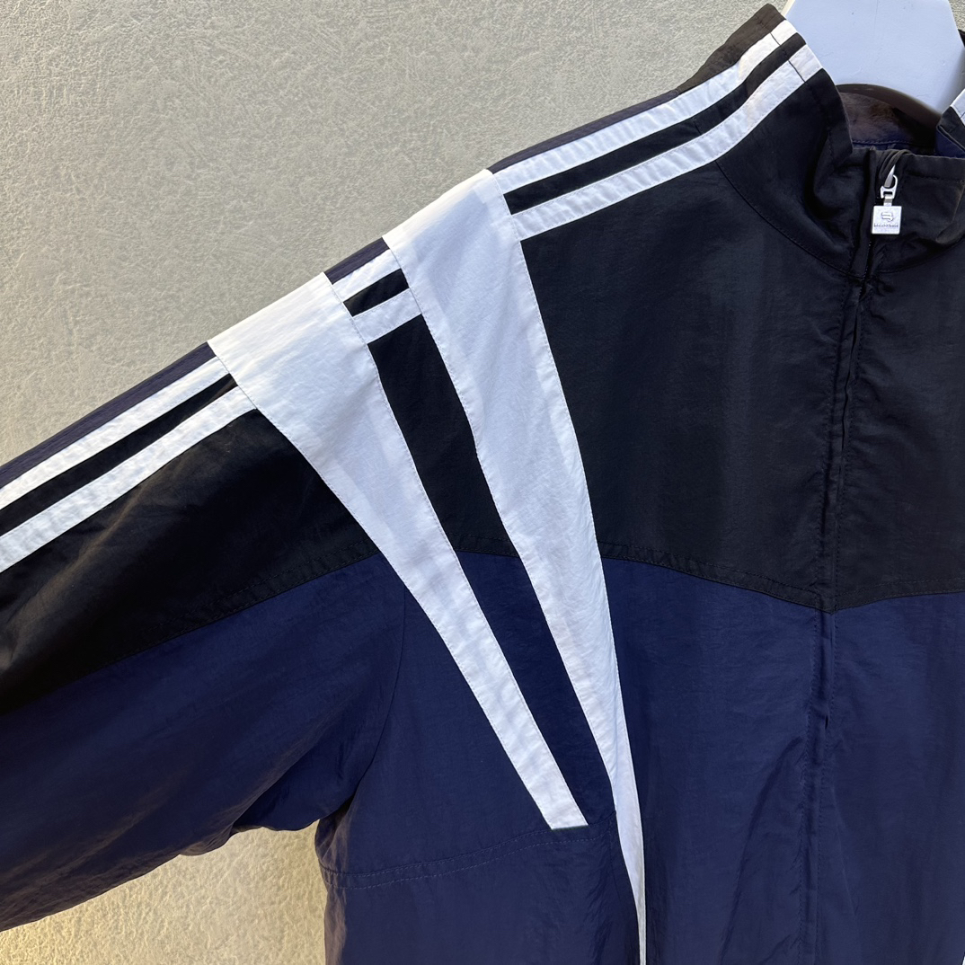 Balenciaga Clothing-368