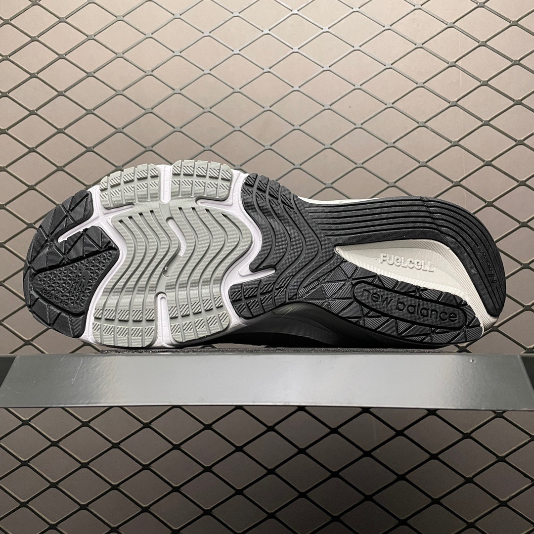 New Balance Sneakers-170