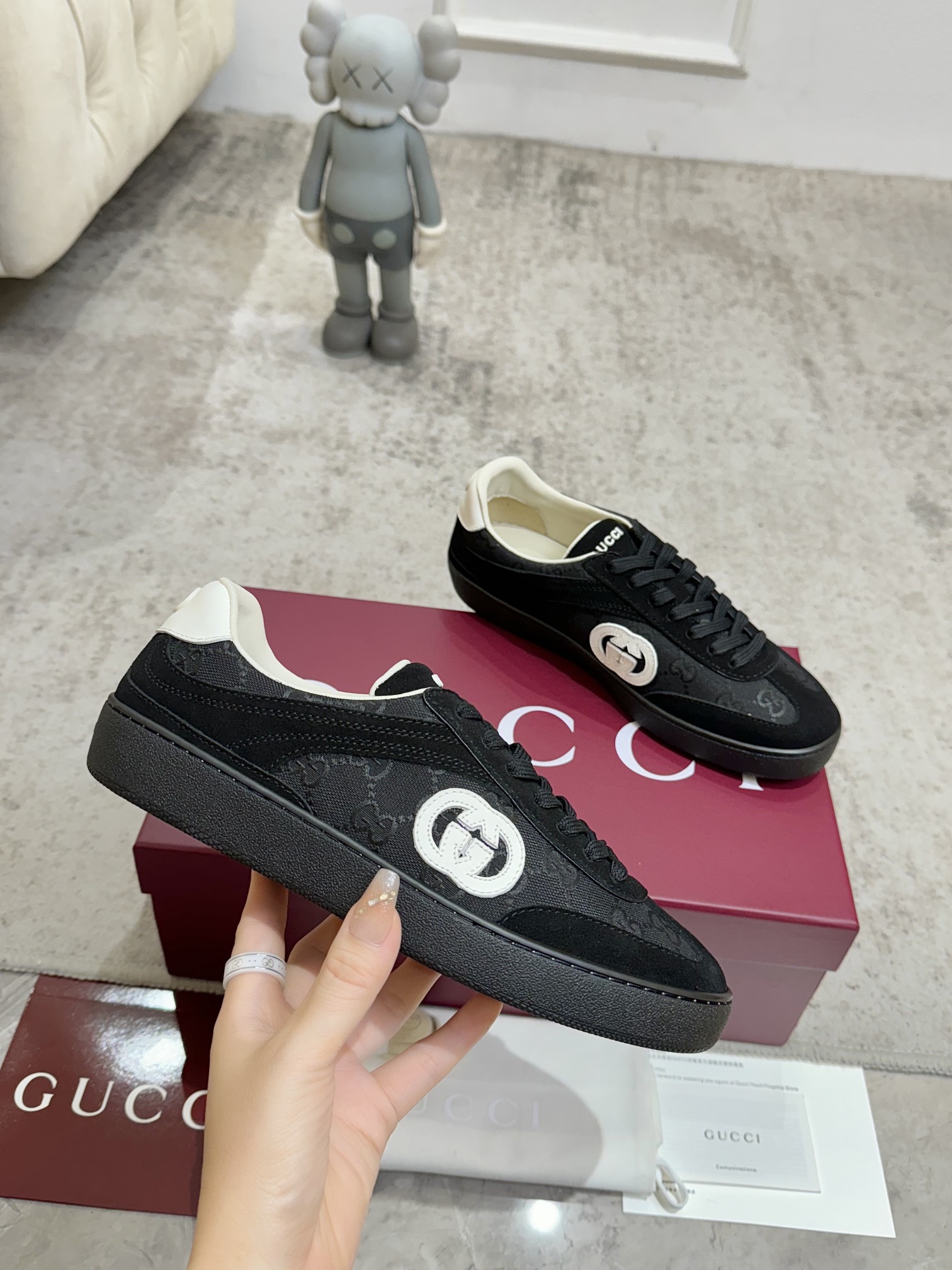Gucci Sneakers-230