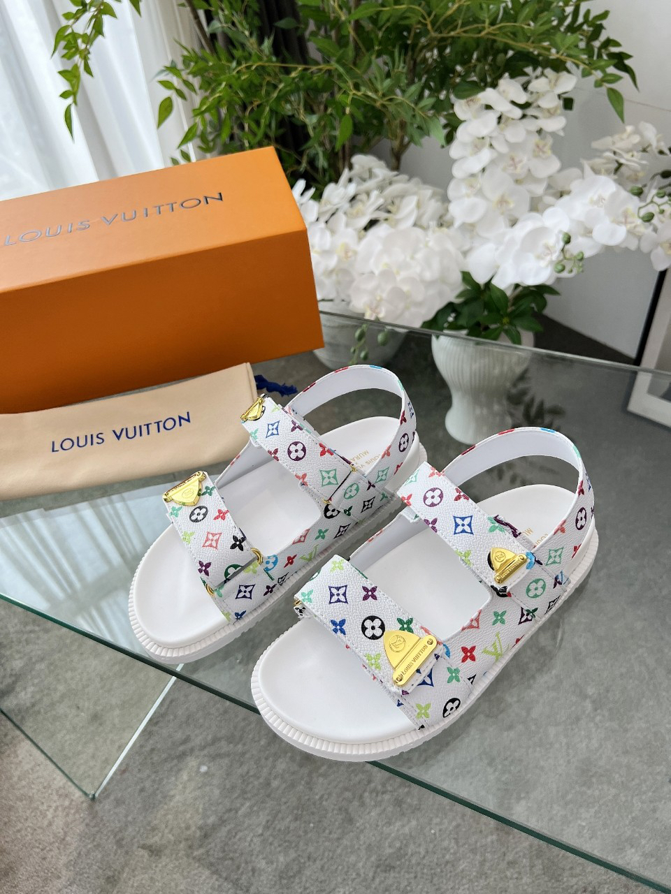 LV Summer footwear
